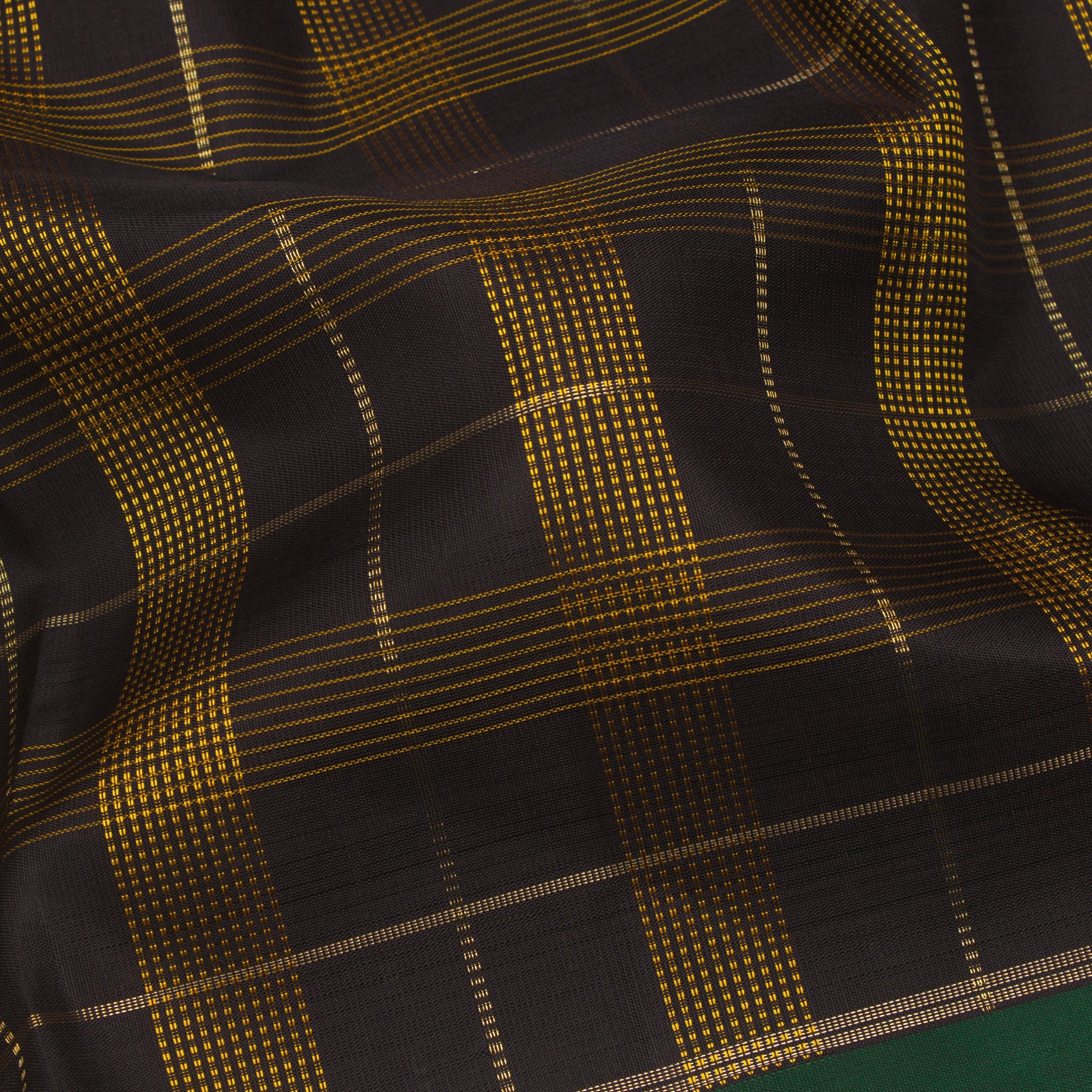 Kanakavalli Kanjivaram Silk Sari 24-595-HS001-12815 - Fabric View