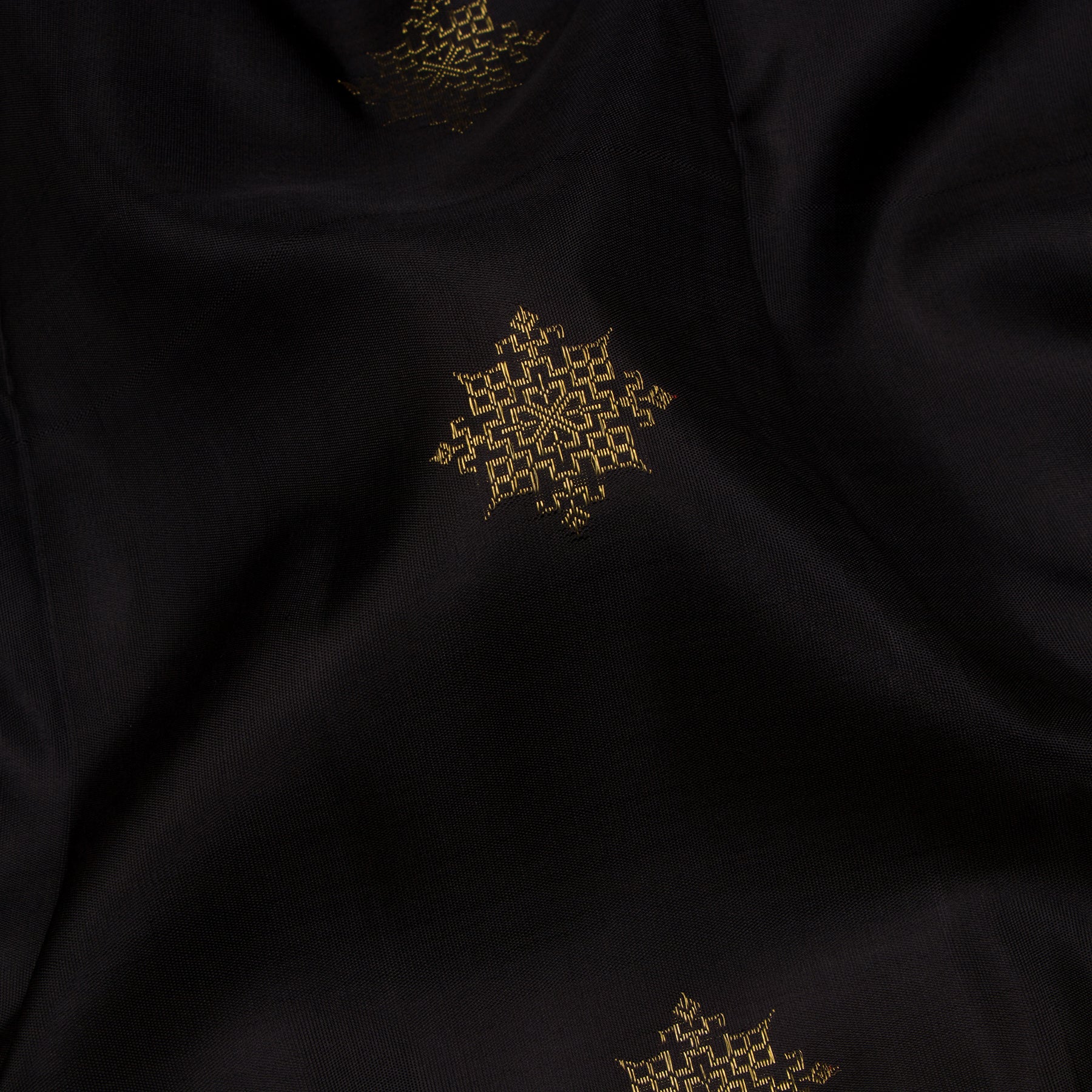 Kanakavalli Kanjivaram Silk Sari 24-595-HS001-12874 - Fabric View