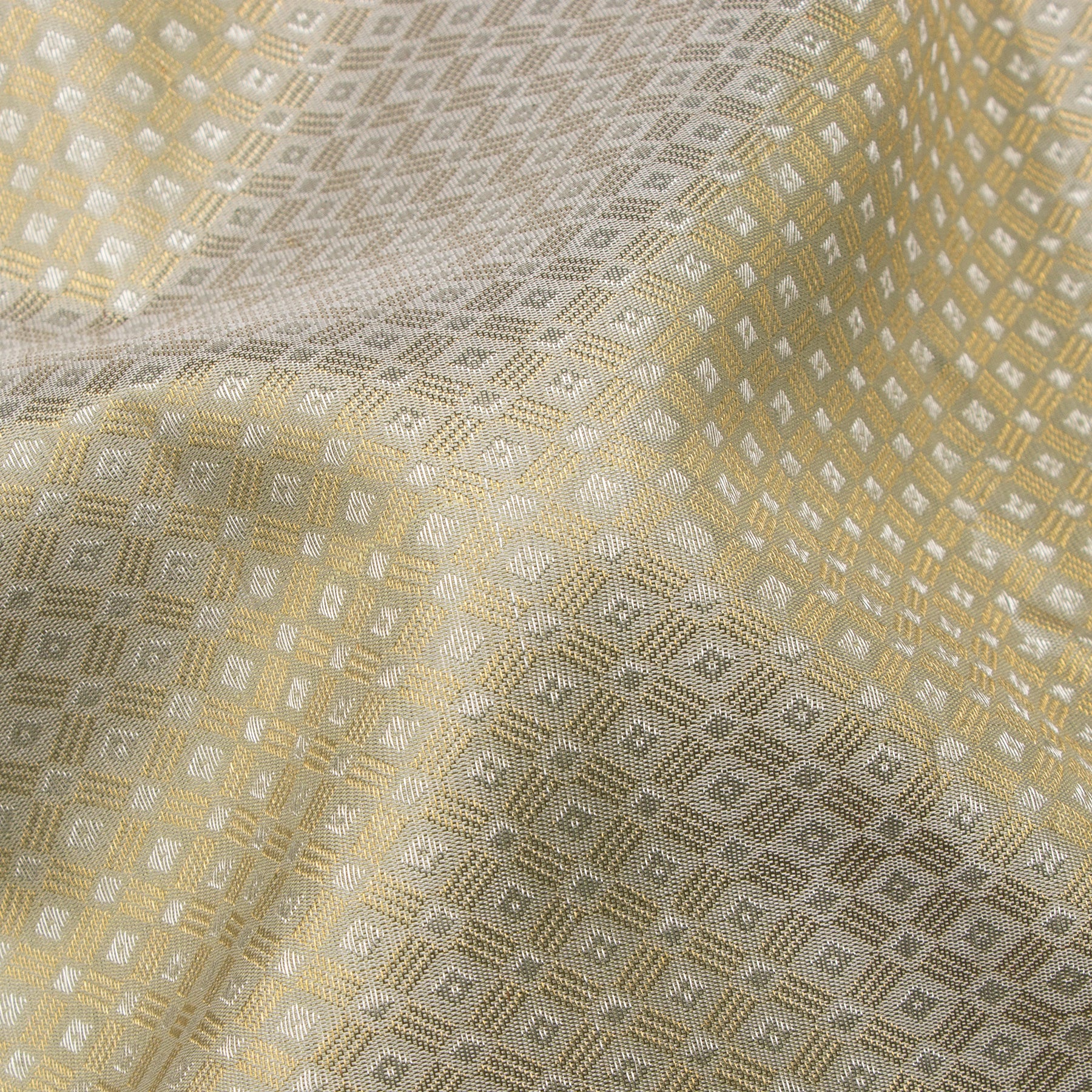 Kanakavalli Kanjivaram Silk Sari 24-595-HS001-12965 - Fabric View