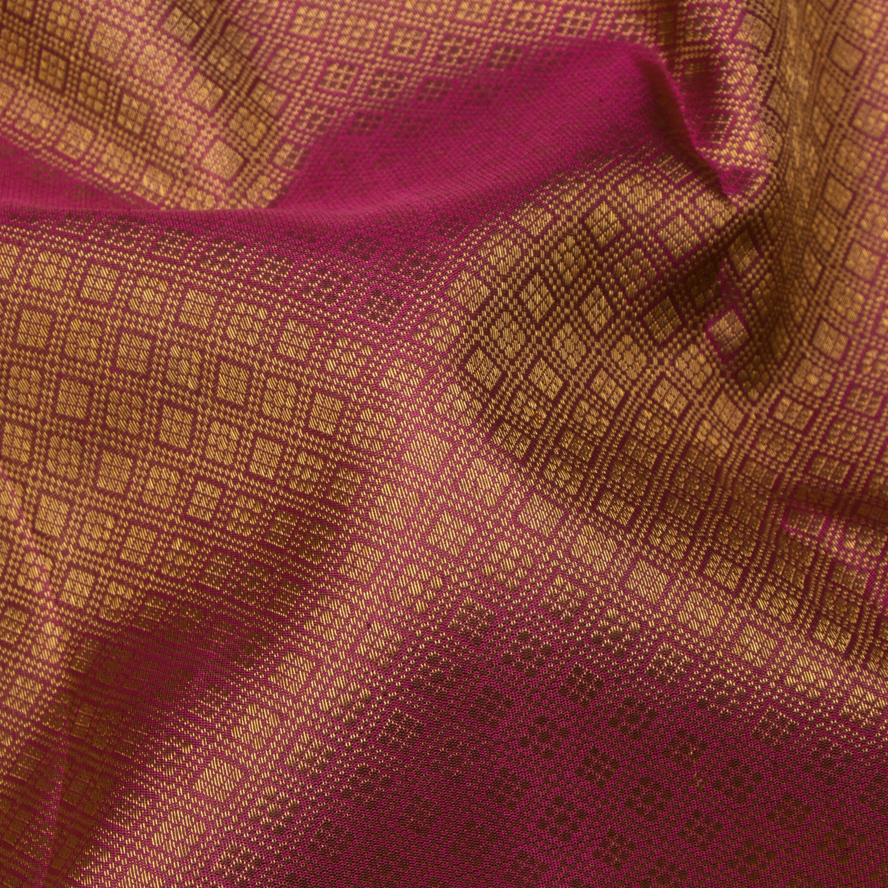 Kanakavalli Kanjivaram Silk Sari 24-595-HS001-13803 - Fabric View