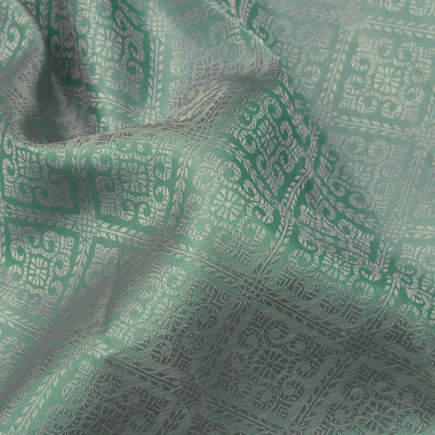 Kanakavalli Kanjivaram Silk Sari 24-599-HS001-00242 - Fabric View