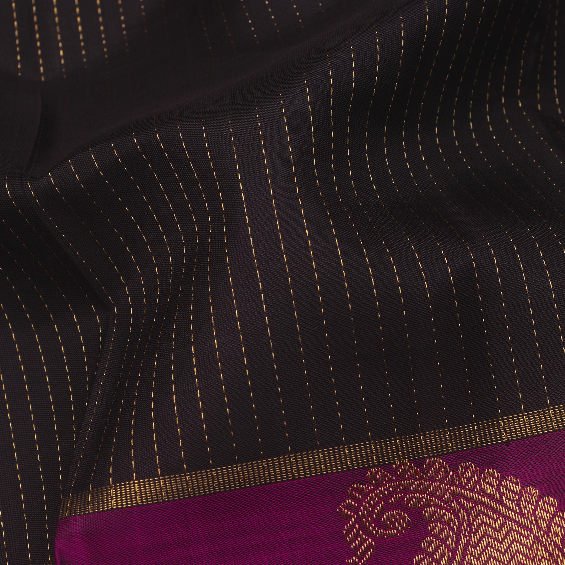 Kanakavalli Kanjivaram Silk Sari 24-599-HS001-00505 - Fabric View