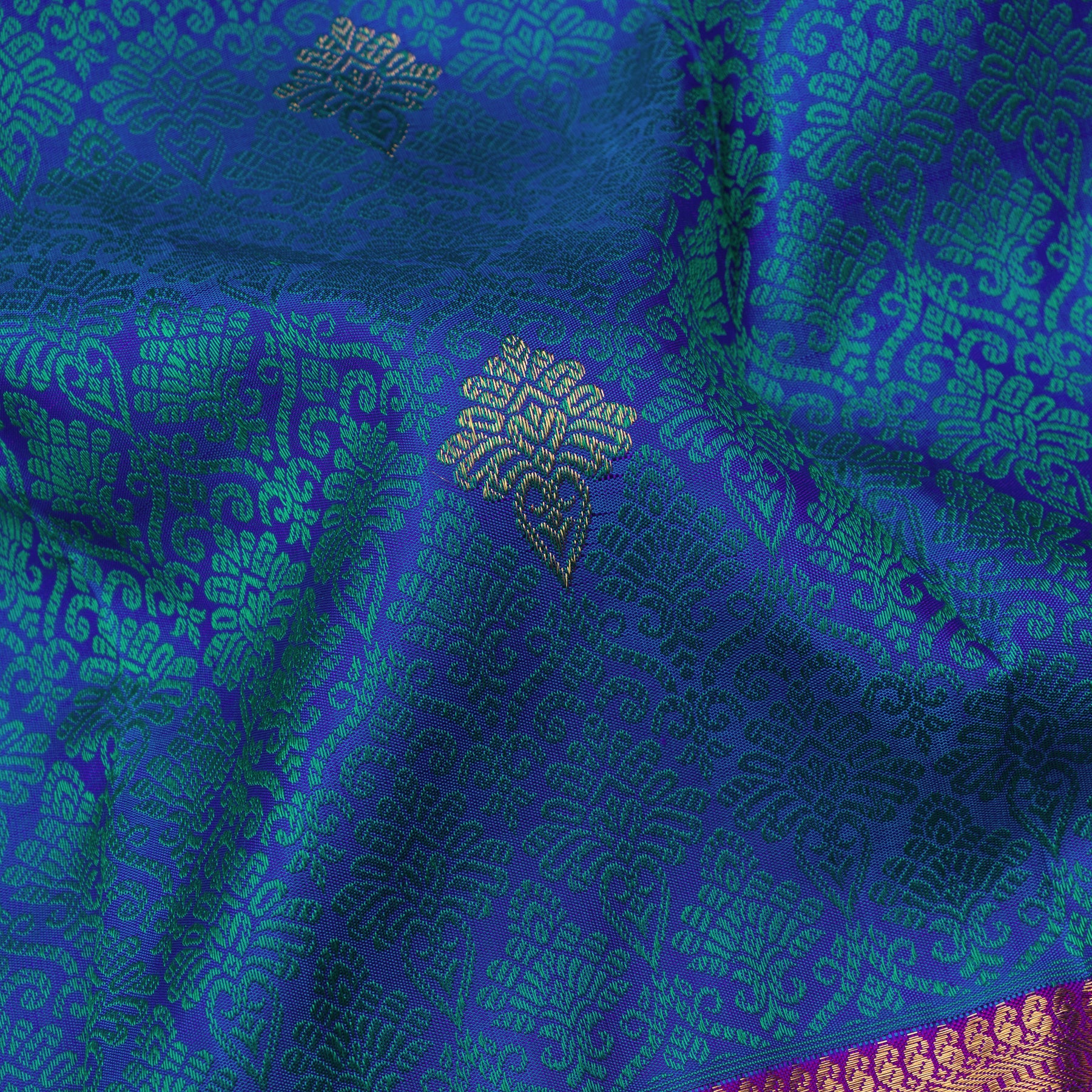 Kanakavalli Kanjivaram Silk Sari 24-599-HS001-01296 - Fabric View