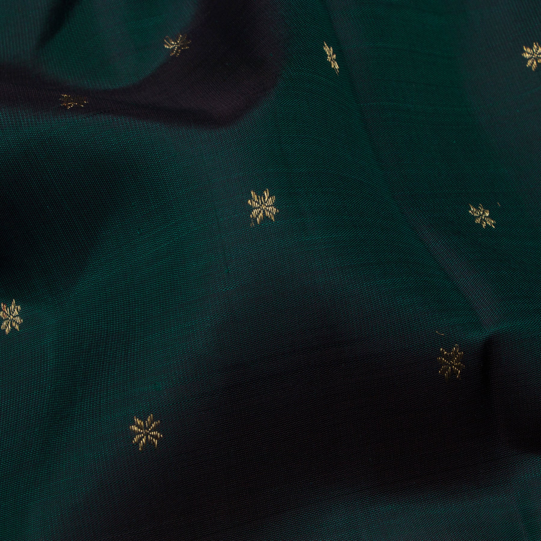 Kanakavalli Kanjivaram Silk Sari 24-599-HS001-01325 - Fabric View 