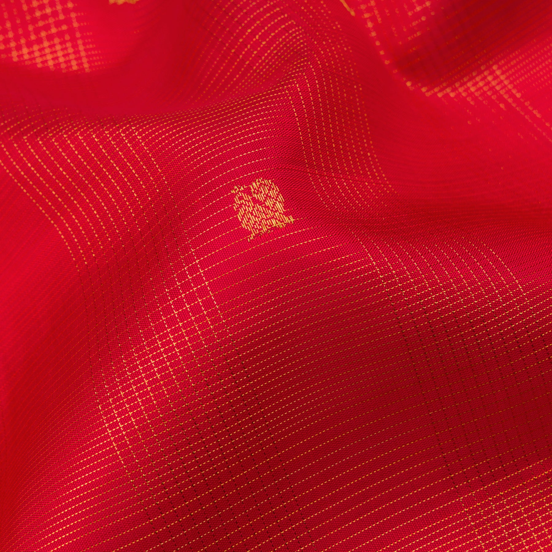 Kanakavalli Kanjivaram Silk Sari 24-599-HS001-02821 - Fabric View