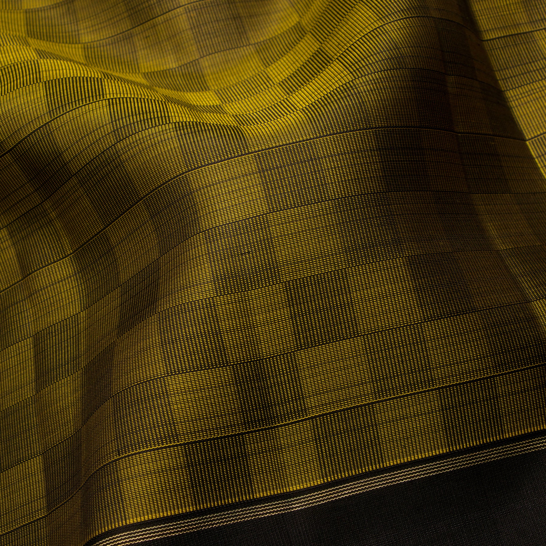 Kanakavalli Kanjivaram Silk Sari 24-599-HS001-06308 - Fabric View