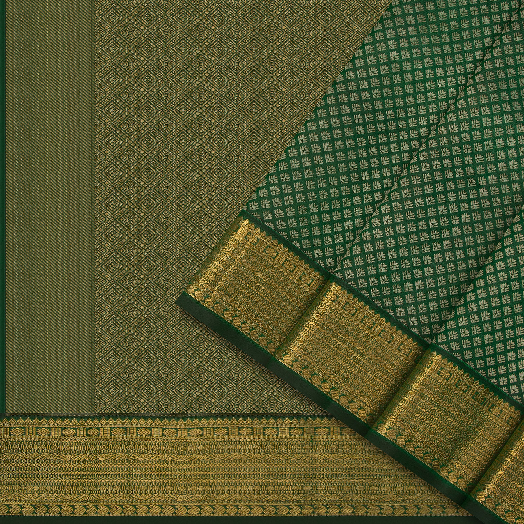 Kanakavalli Kanjivaram Silk Sari 24-599-HS001-06444 - Cover View