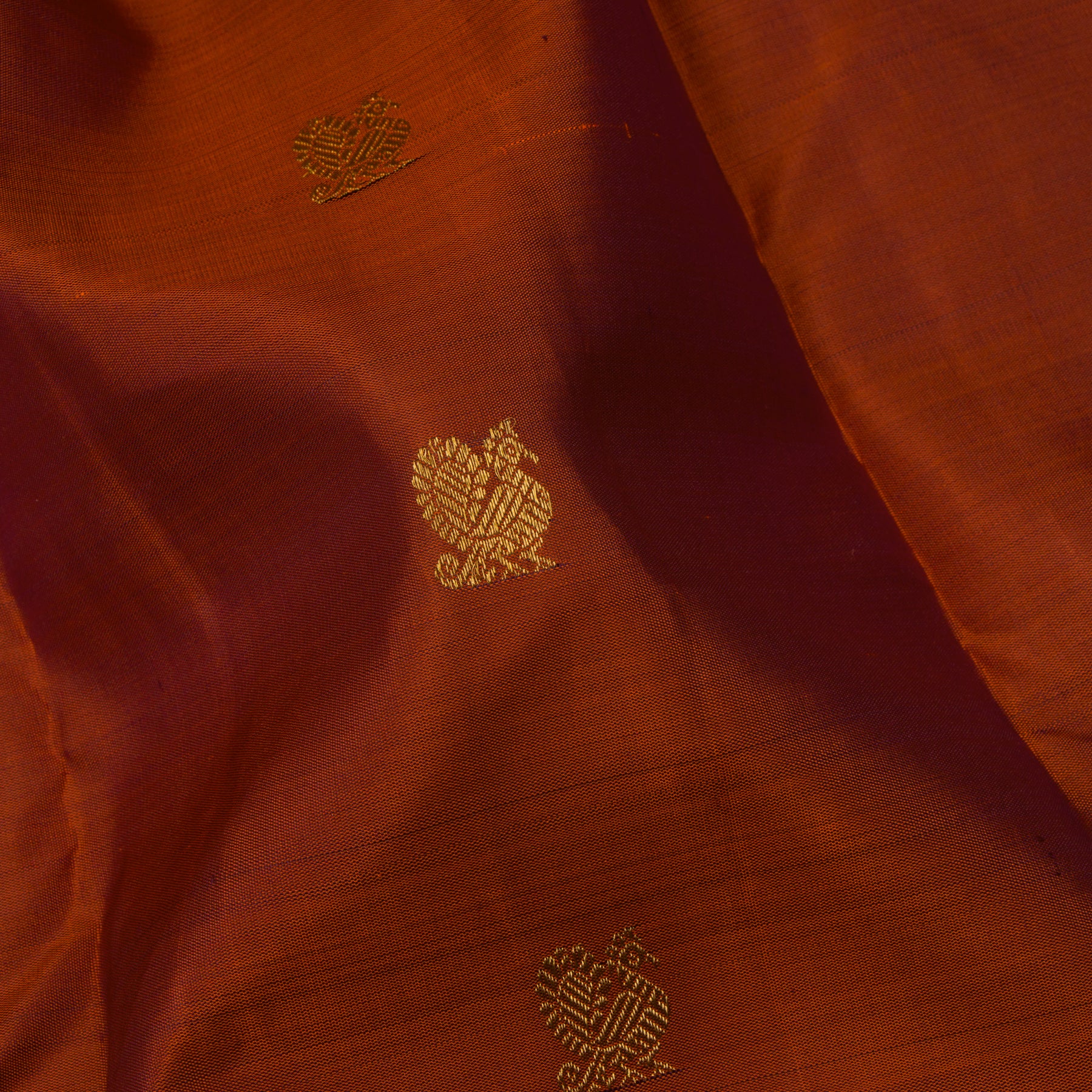 Kanakavalli Kanjivaram Silk Sari 24-599-HS001-06480 - Fabric View