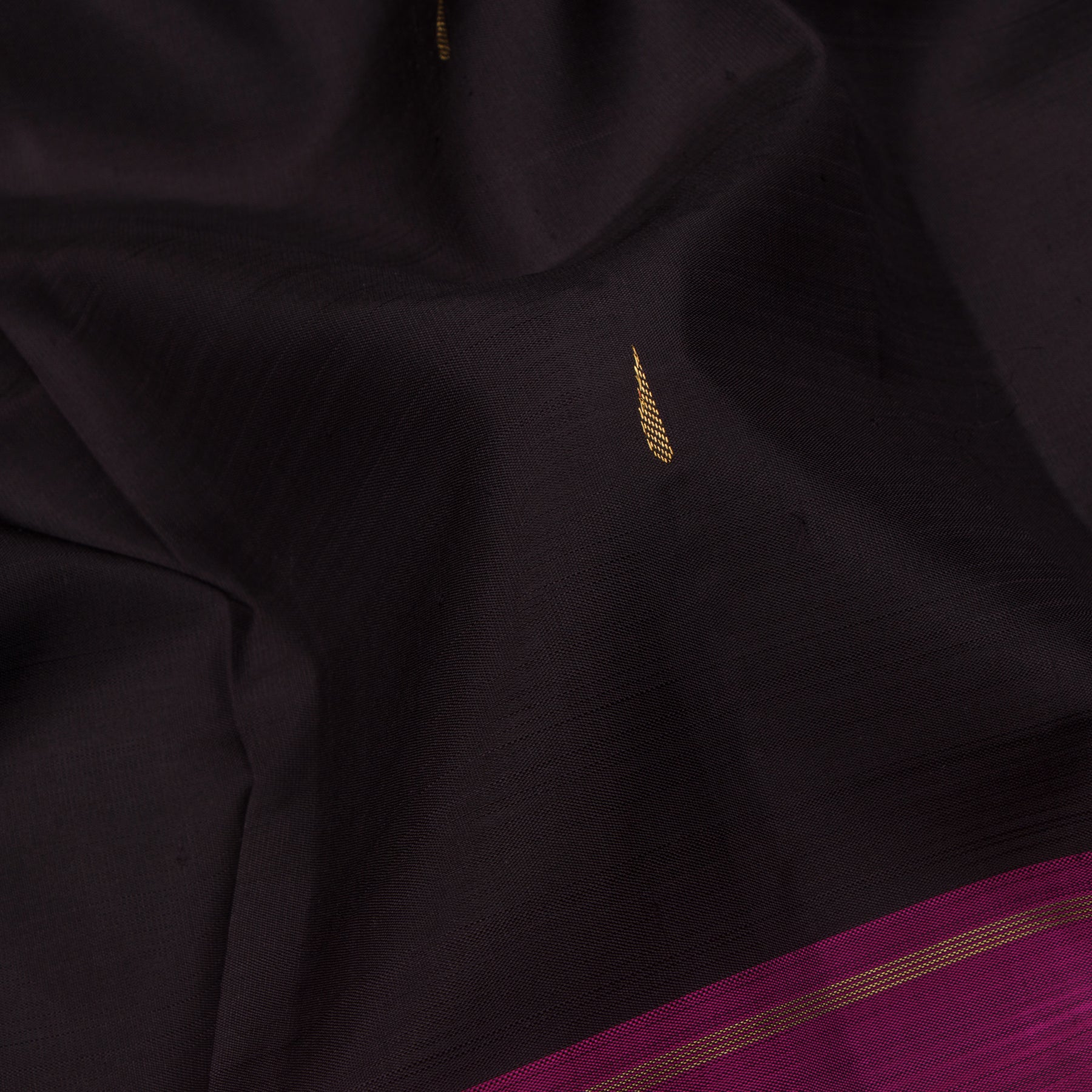 Kanakavalli Kanjivaram Silk Sari 24-599-HS001-08240 - Fabric View