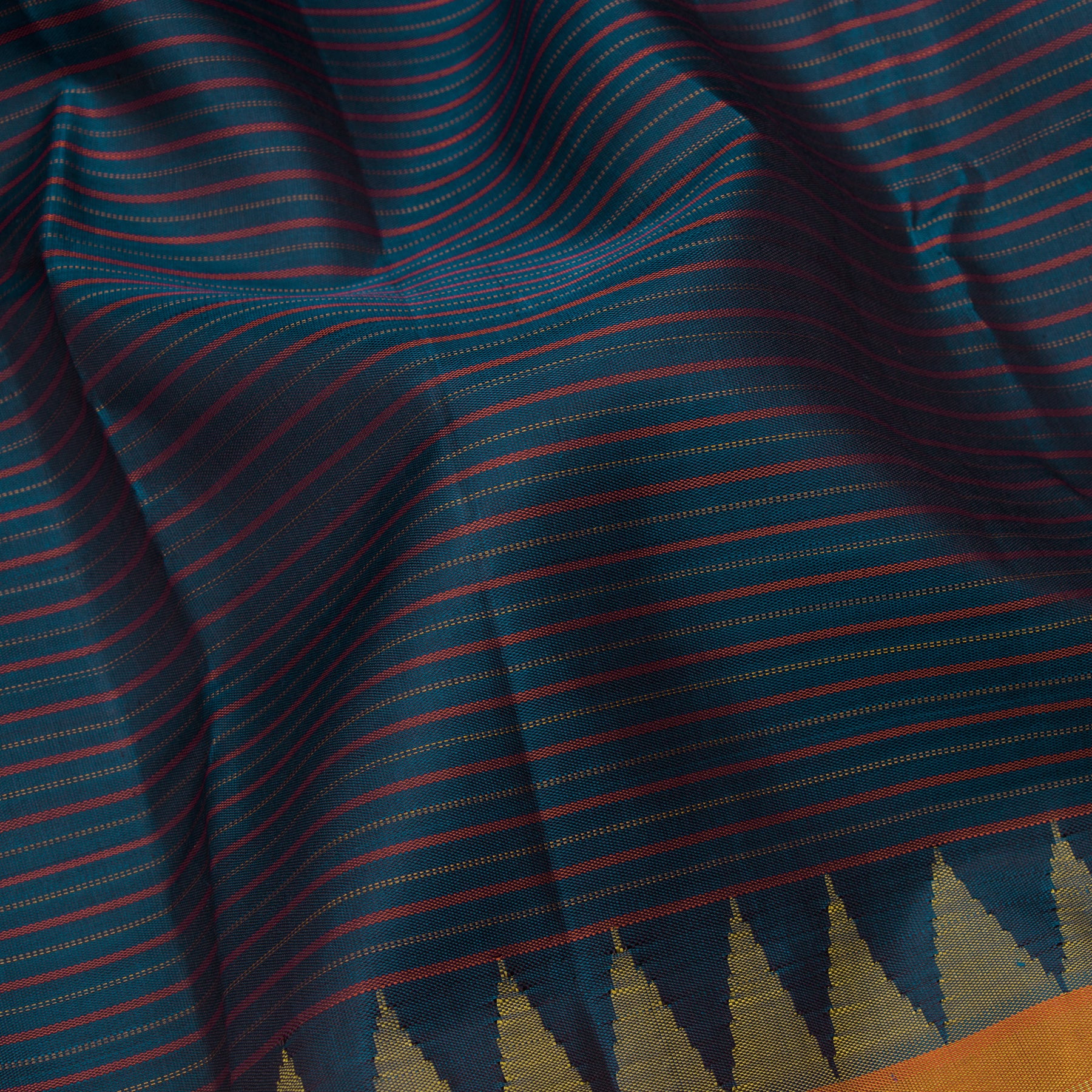 Kanakavalli Kanjivaram Silk Sari 24-599-HS001-08271 - Fabric View