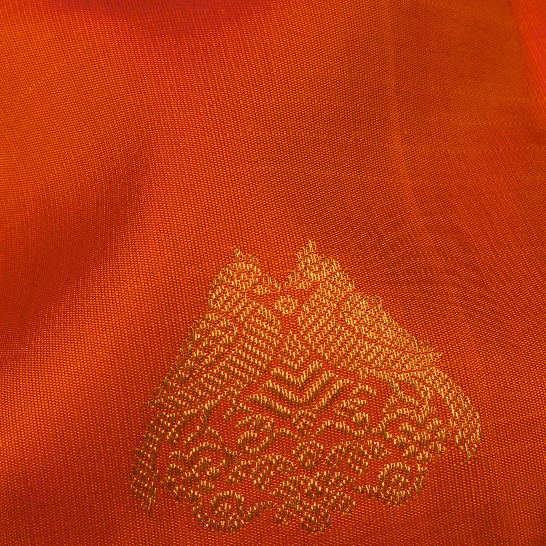 Kanakavalli Kanjivaram Silk Sari 24-599-HS001-11633 - Fabric View