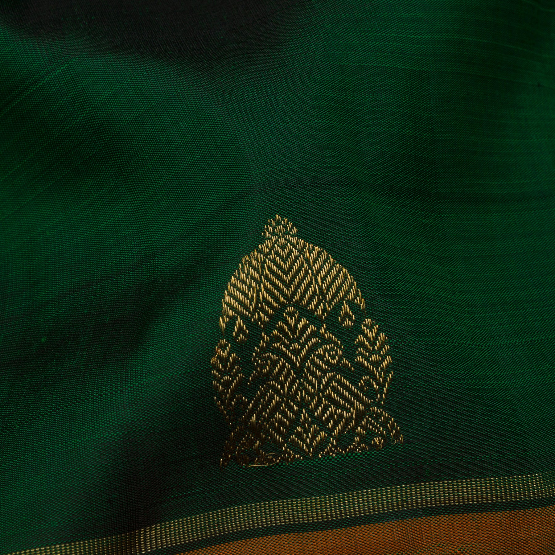 Kanakavalli Kanjivaram Silk Sari 24-599-HS001-13430