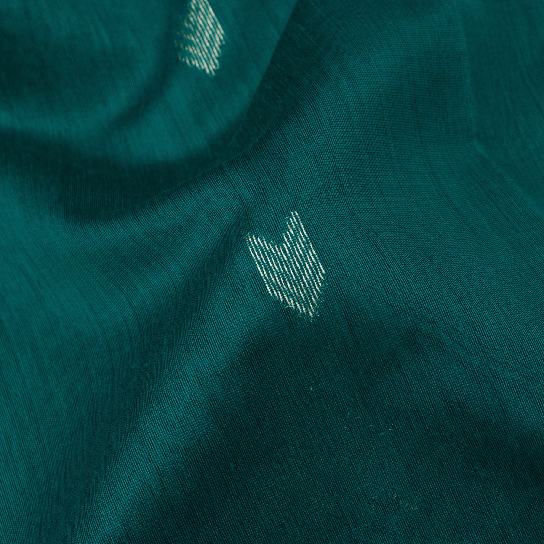 Kanakavalli Silk/Cotton Sari 24-610-HS005-04613 - Fabric View