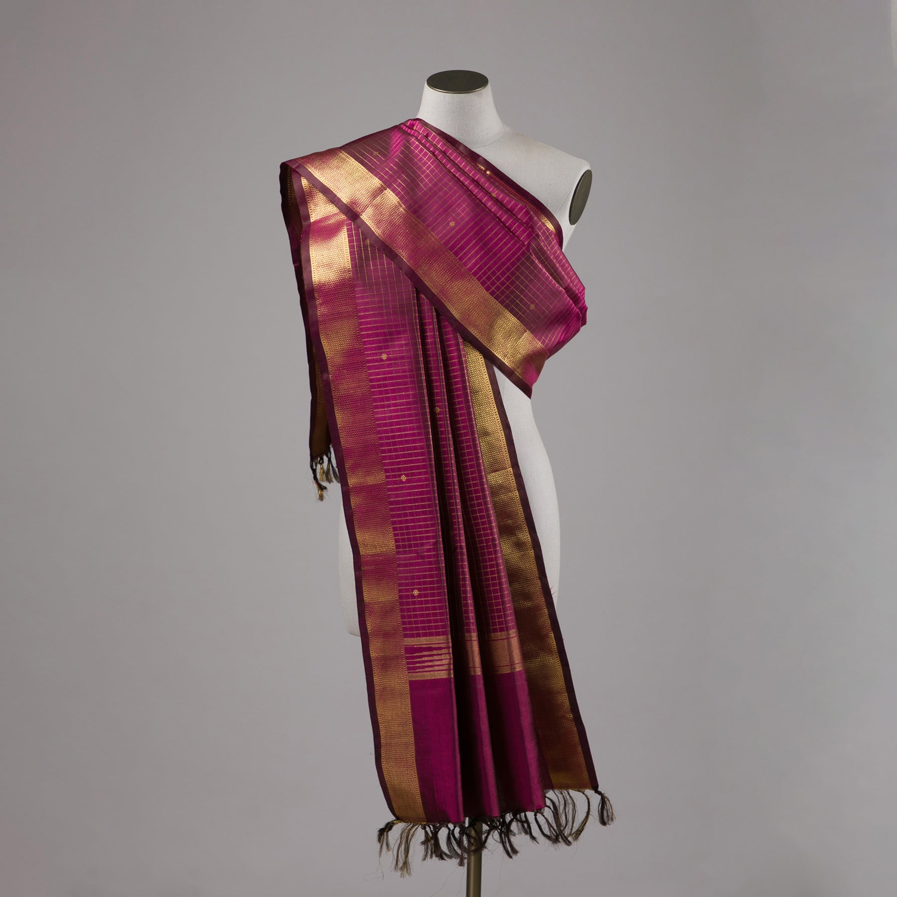 Kanakavalli Kanjivaram Silk Dupatta 24-611-HD001-01143 - Drape View
