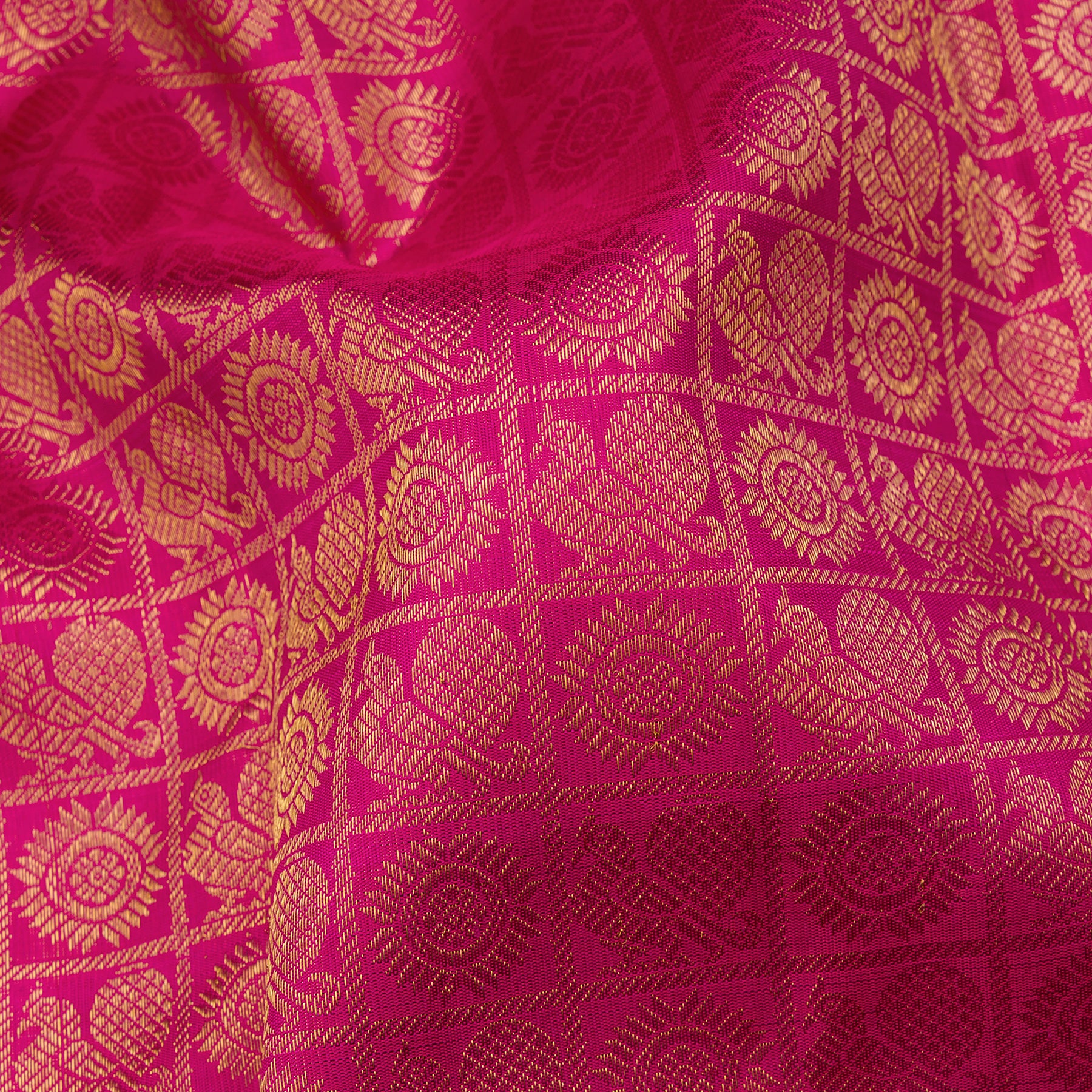 Kanakavalli Kanjivaram Silk Sari 24-611-HS001-02361 - Fabric View