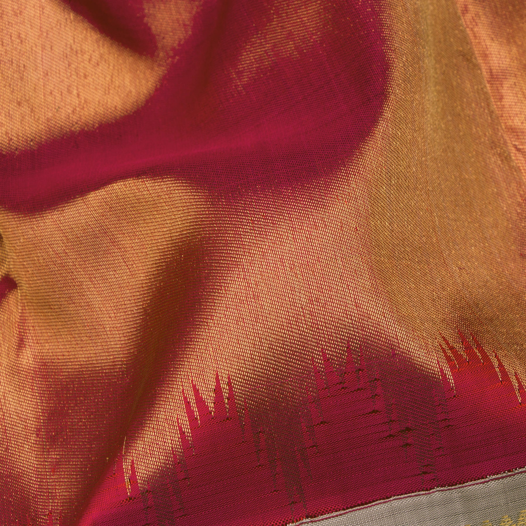 Kanakavalli Kanjivaram Silk Sari 24-611-HS001-03681 - Fabric View