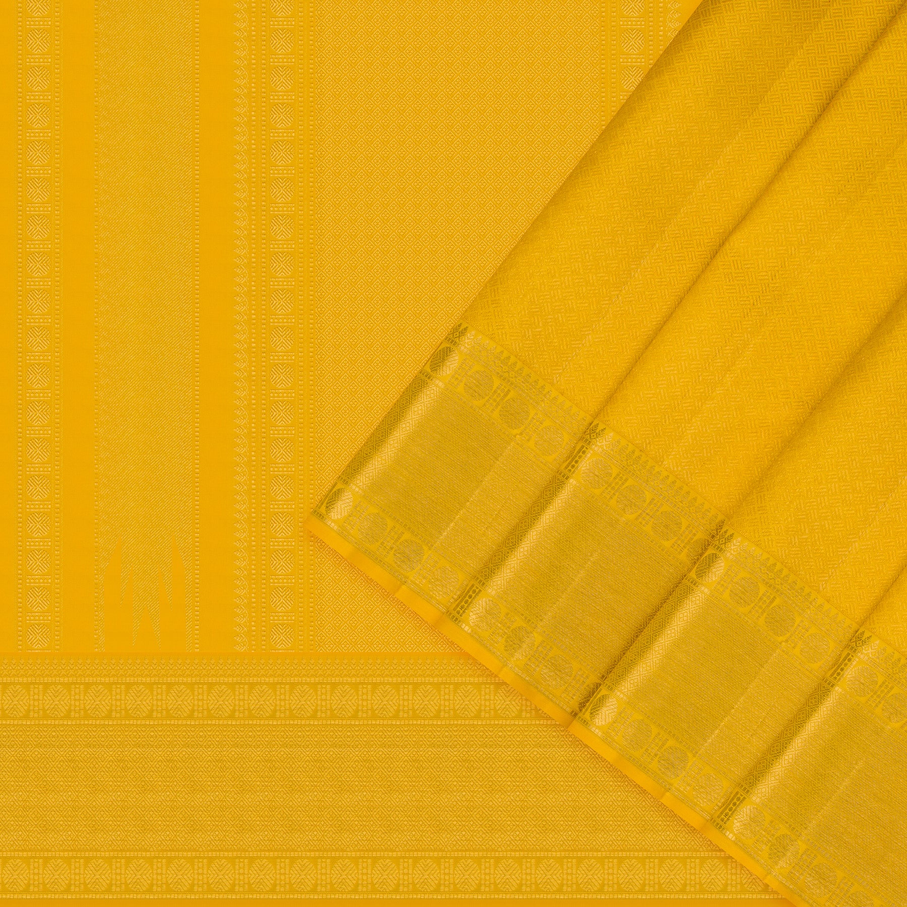 Kanakavalli Kanjivaram Silk Sari 24-611-HS001-11379 - Cover View