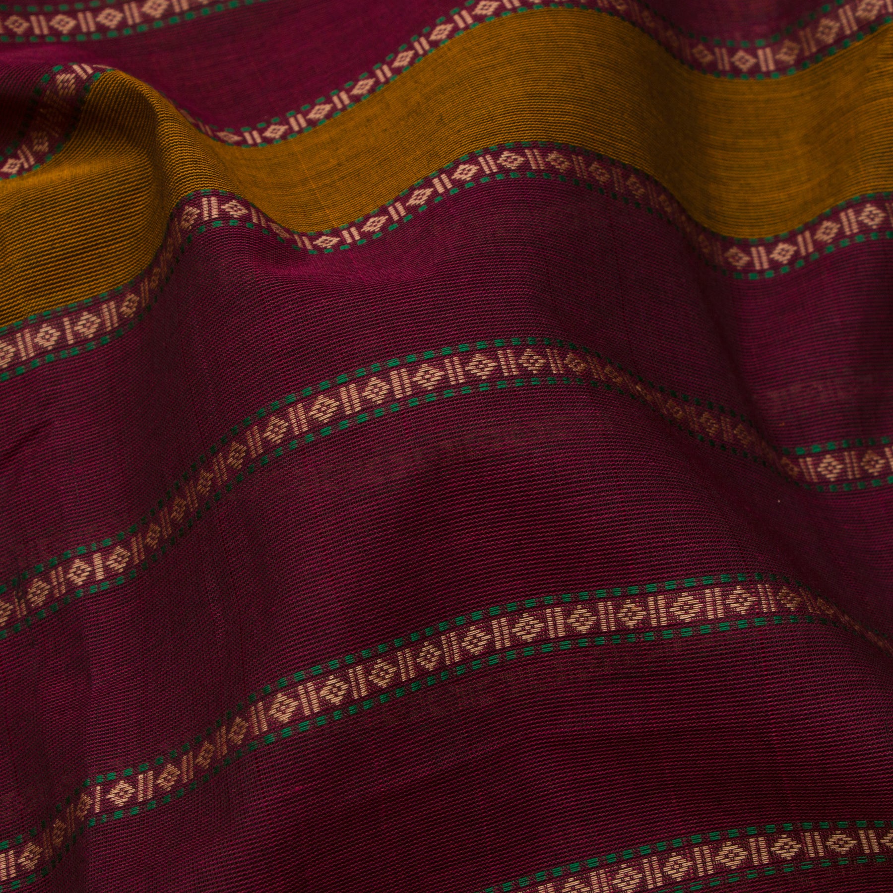 Kanakavalli Kanchi Cotton Sari 24-613-HS003-14405 - Fabric View