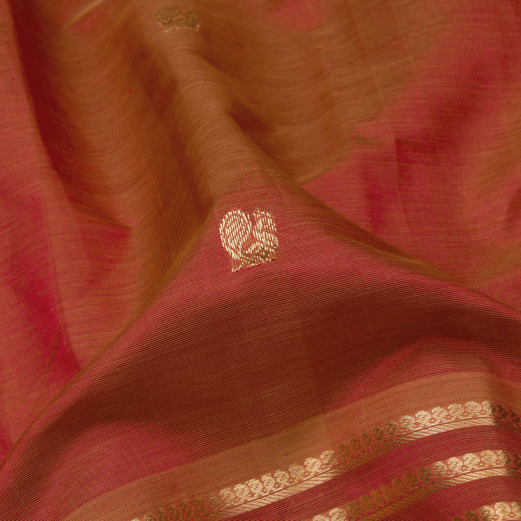 Kanakavalli Silk/Cotton Sari 24-613-HS005-00158 - Fabric View