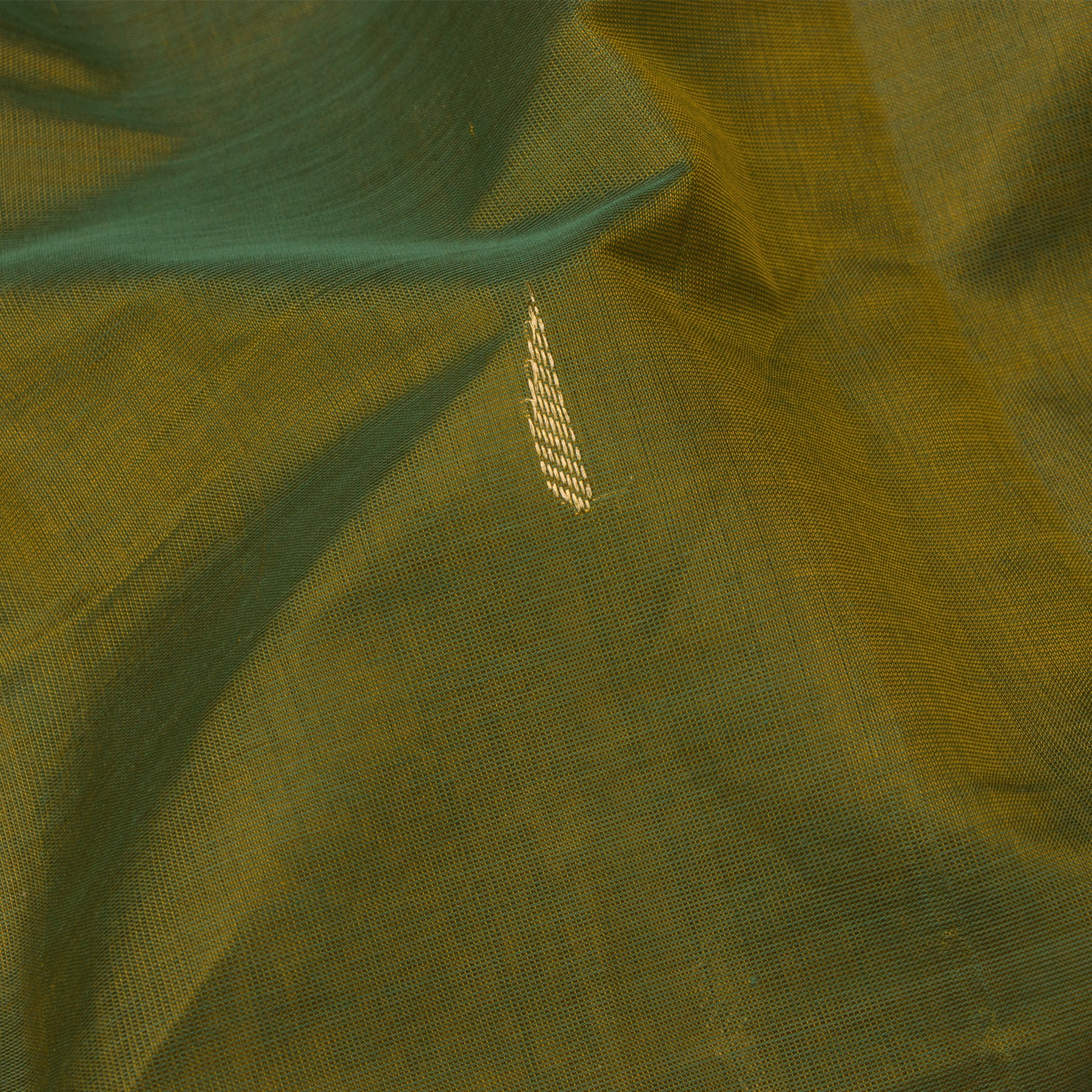 Kanakavalli Silk/Cotton Sari 24-613-HS005-09167 - Fabric View