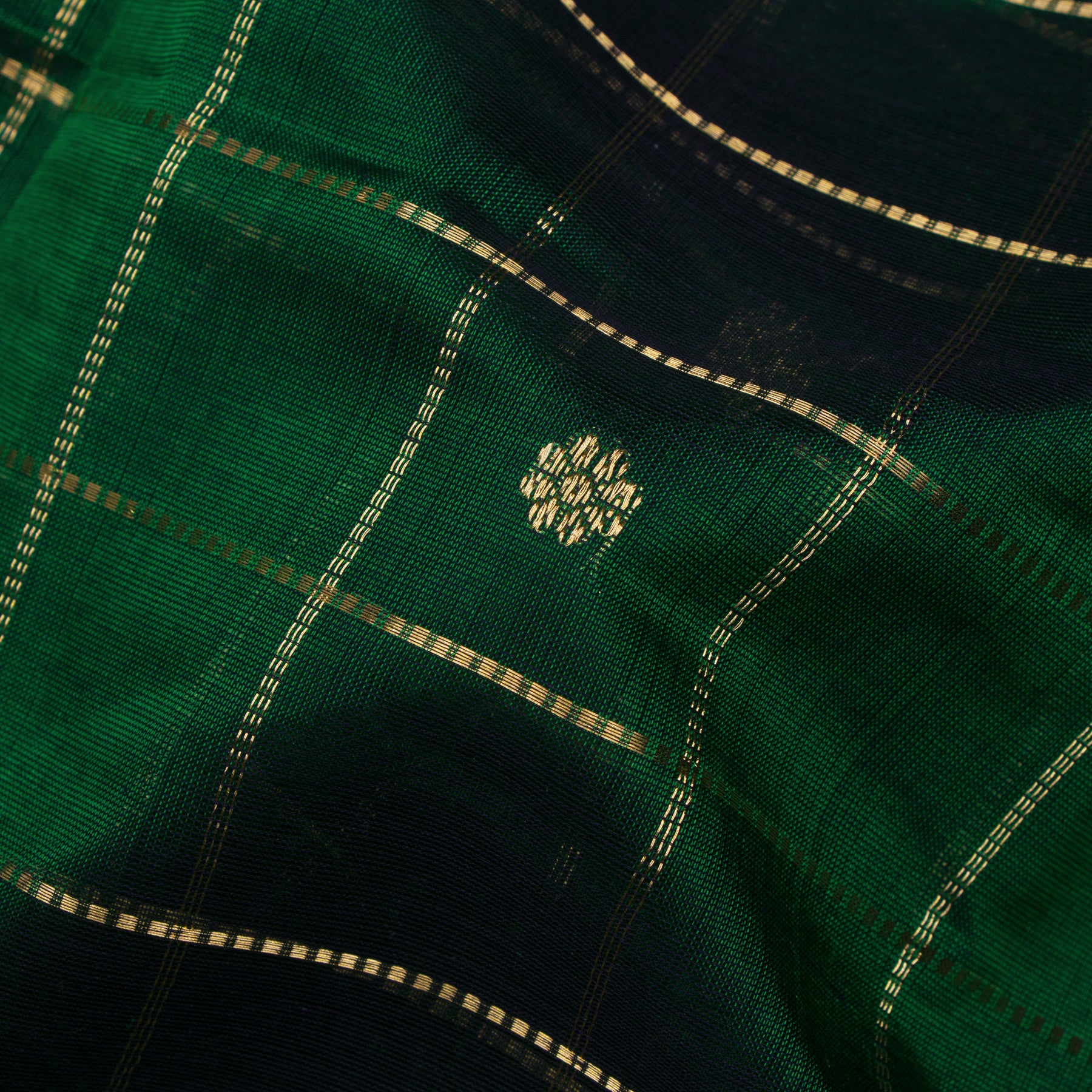 Kanakavalli Silk/Cotton Sari 24-613-HS005-14108