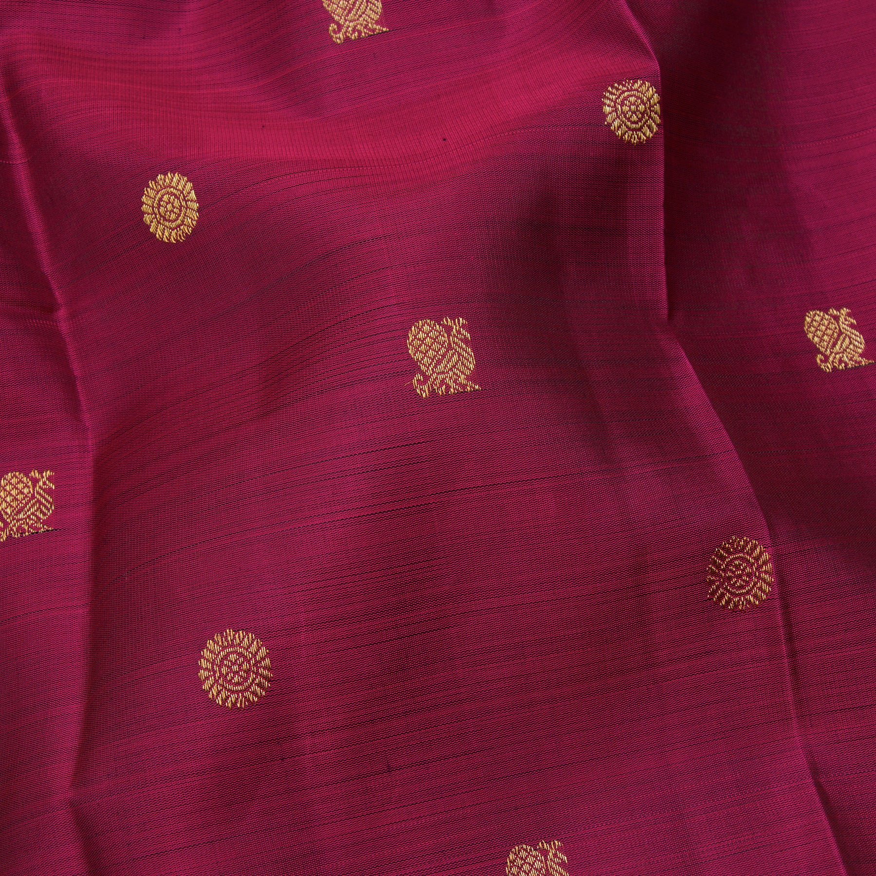 Kanakavalli Kanjivaram Silk Sari 24-615-HS001-02190 - Fabric View