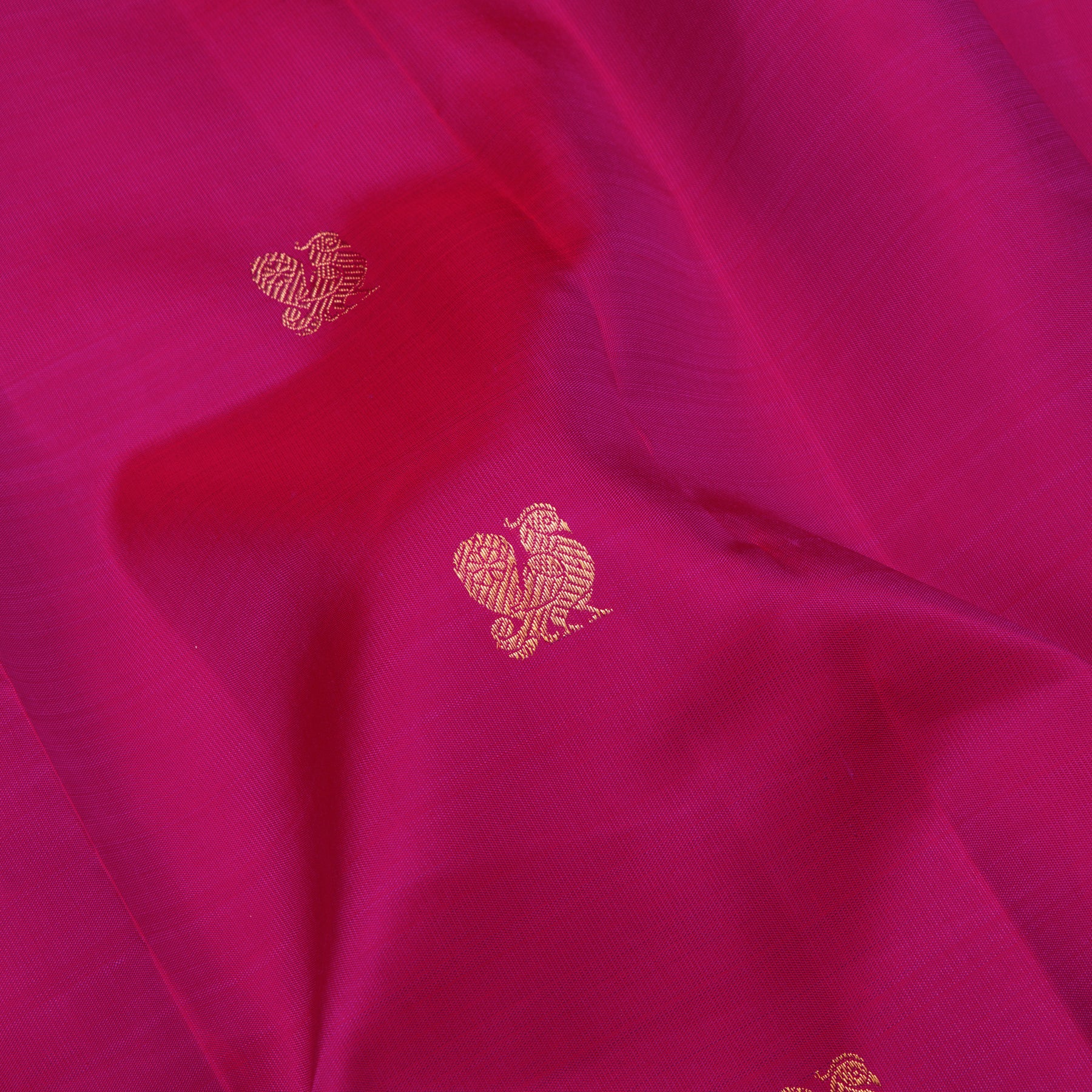 Kanakavalli Kanjivaram Silk Sari 24-615-HS001-02191 - Fabric View