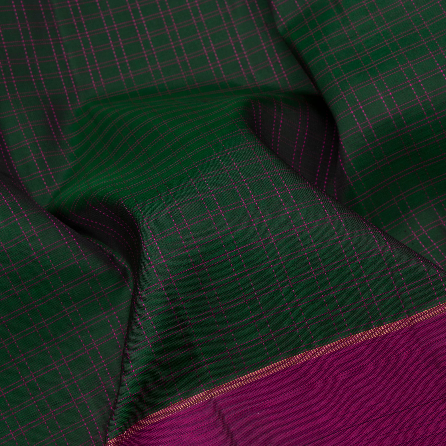 Kanakavalli Kanjivaram Silk Sari 24-615-HS001-03104 - Fabric View