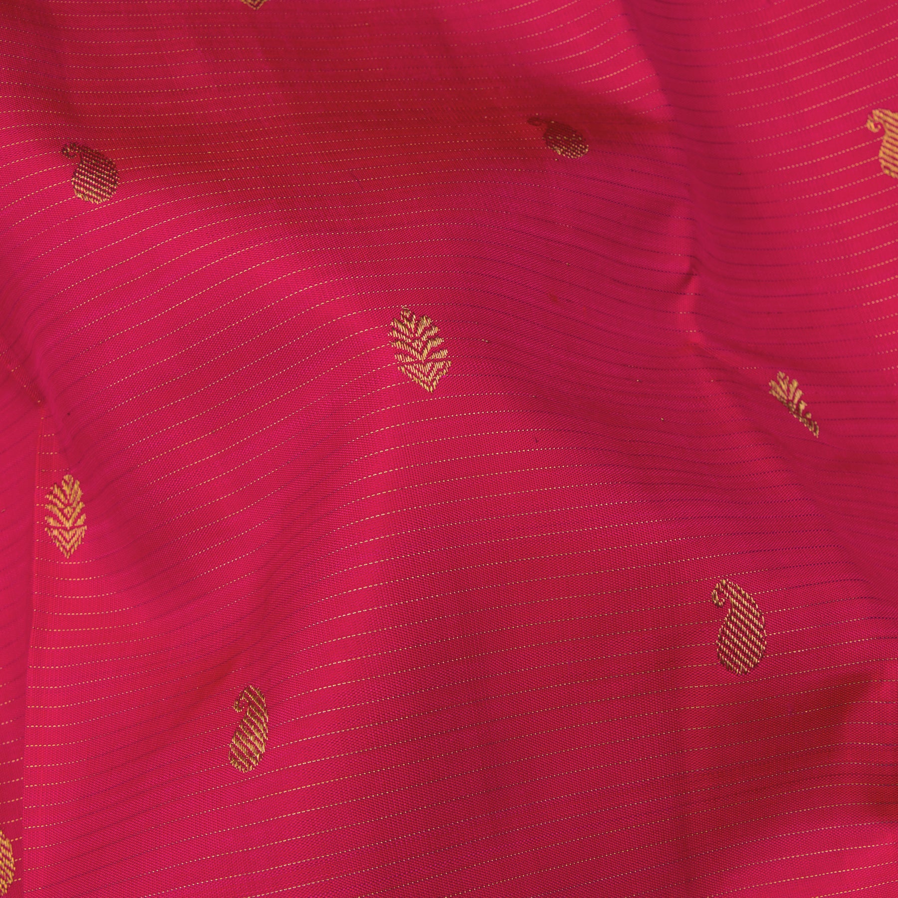 Kanakavalli Kanjivaram Silk Sari 24-615-HS001-03270 - Fabric View