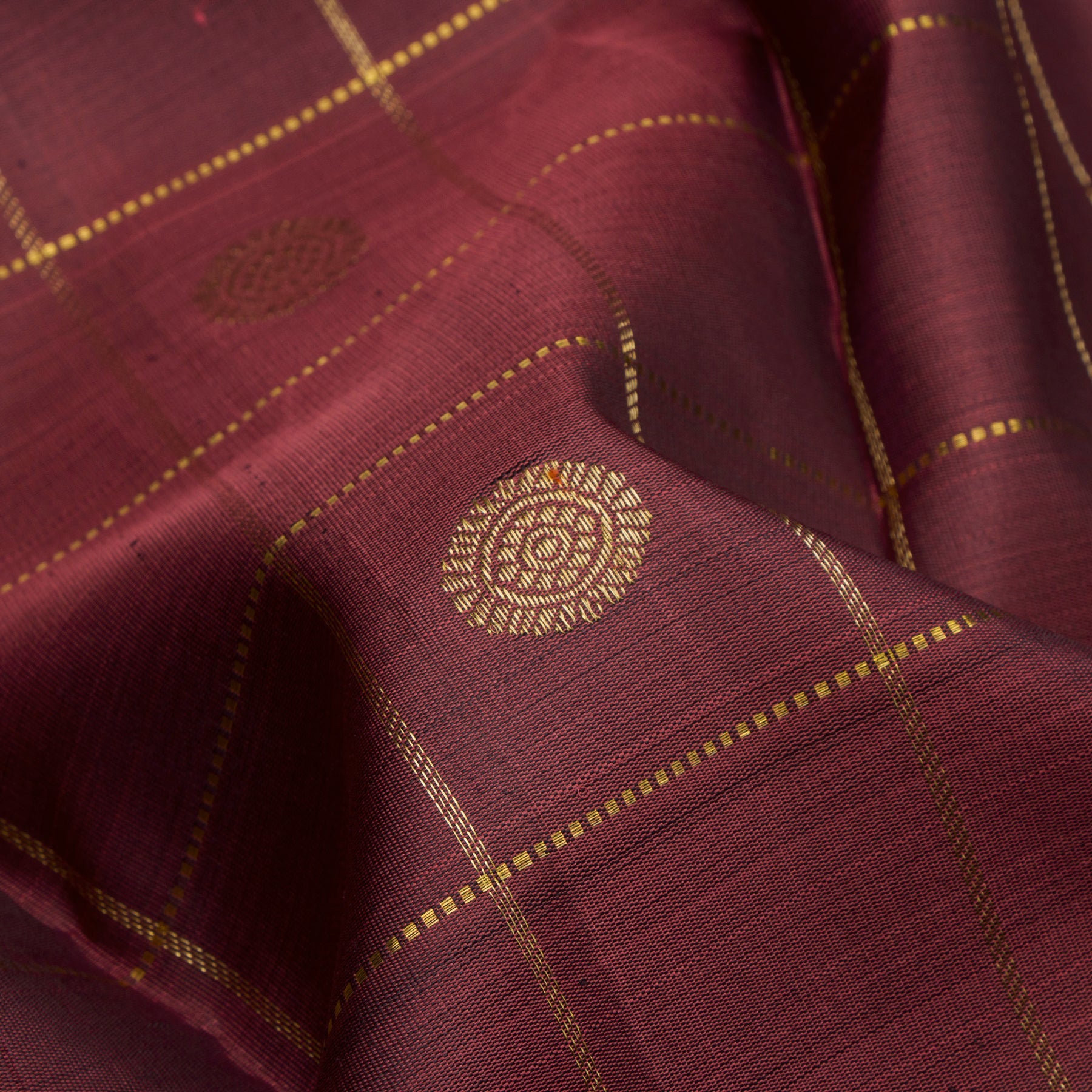 Kanakavalli Kanjivaram Silk Sari 24-615-HS001-03520 - Fabric View