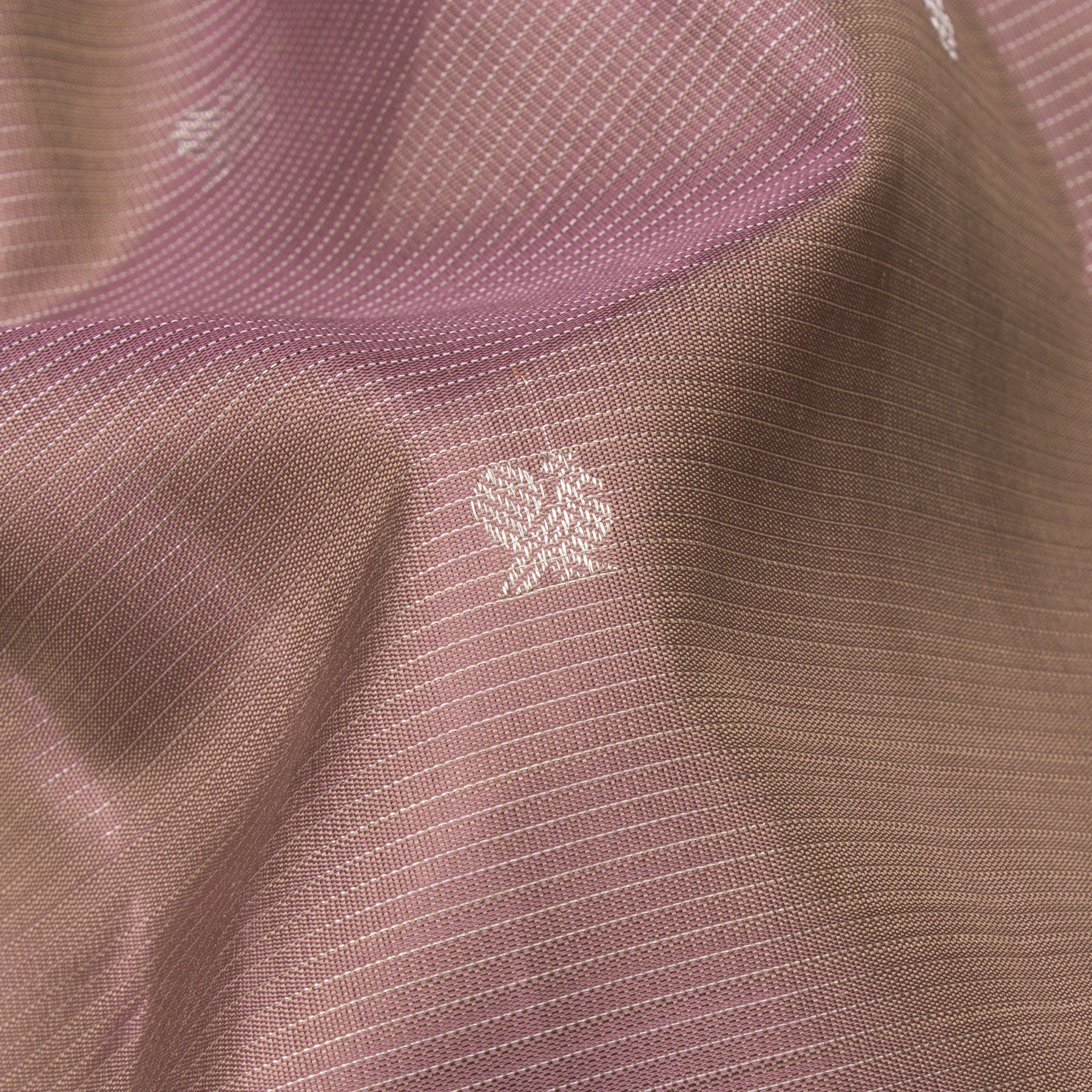 Kanakavalli Kanjivaram Silk Sari 24-615-HS001-04619 - Fabric View