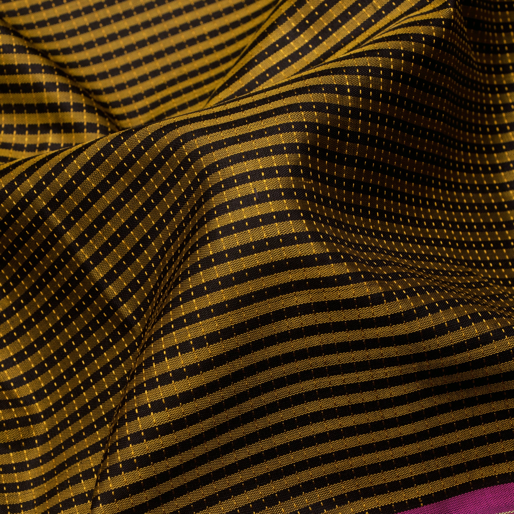Kanakavalli Kanjivaram Silk Sari 24-615-HS001-08385 - Fabric View
