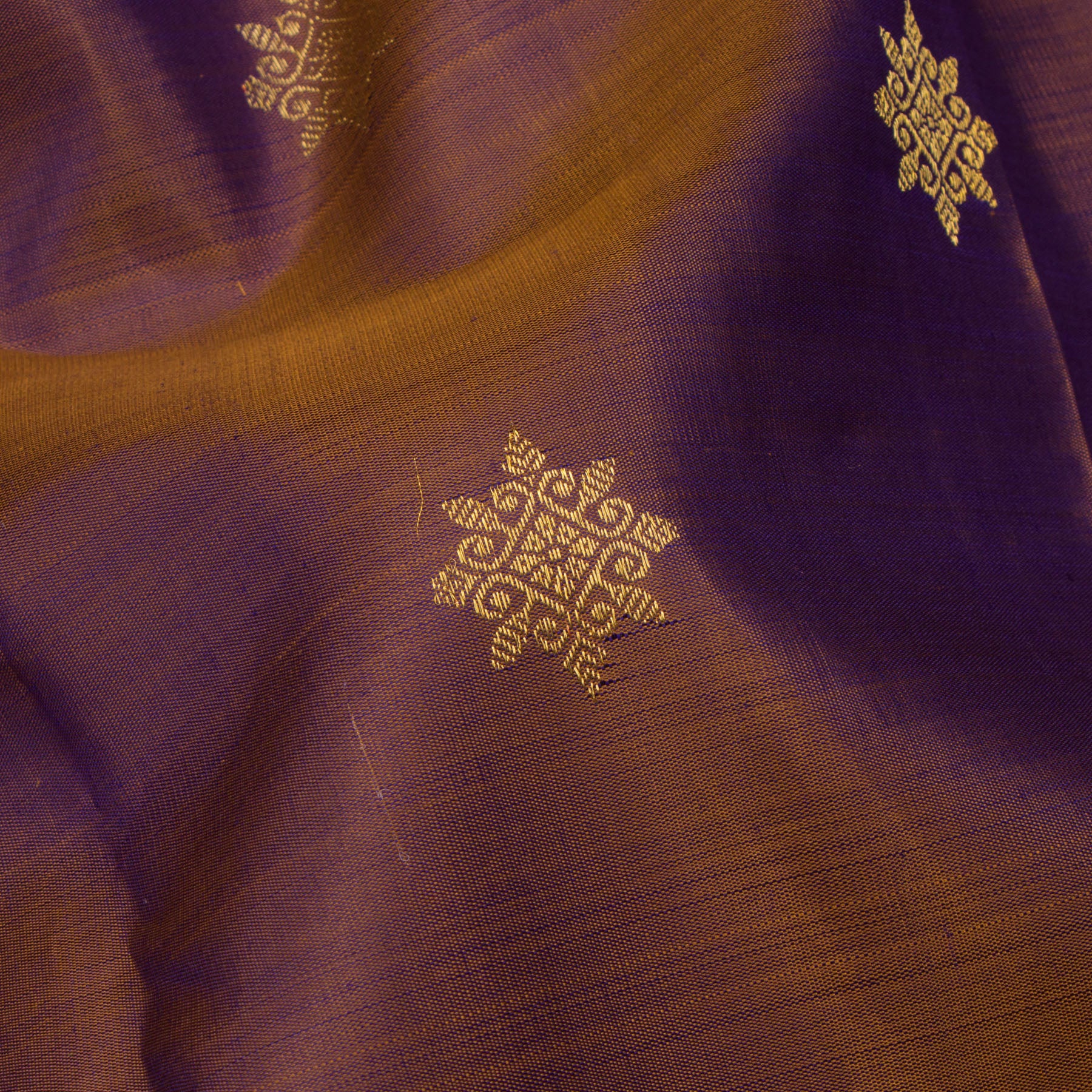 Kanakavalli Kanjivaram Silk Sari 24-615-HS001-08668 - Fabric View