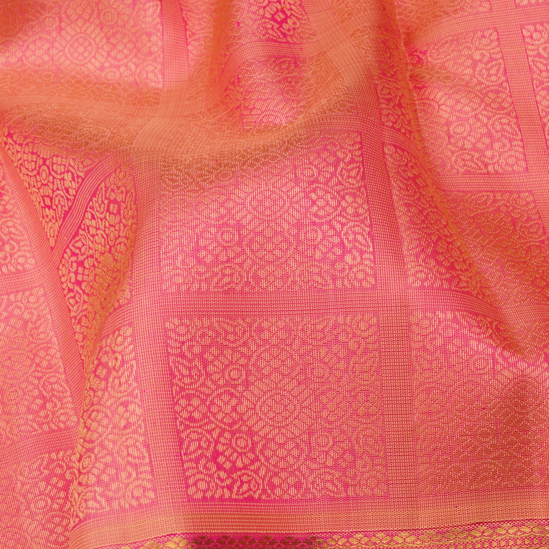 Kanakavalli Kanjivaram Silk Sari 24-615-HS001-10152 - Fabric View