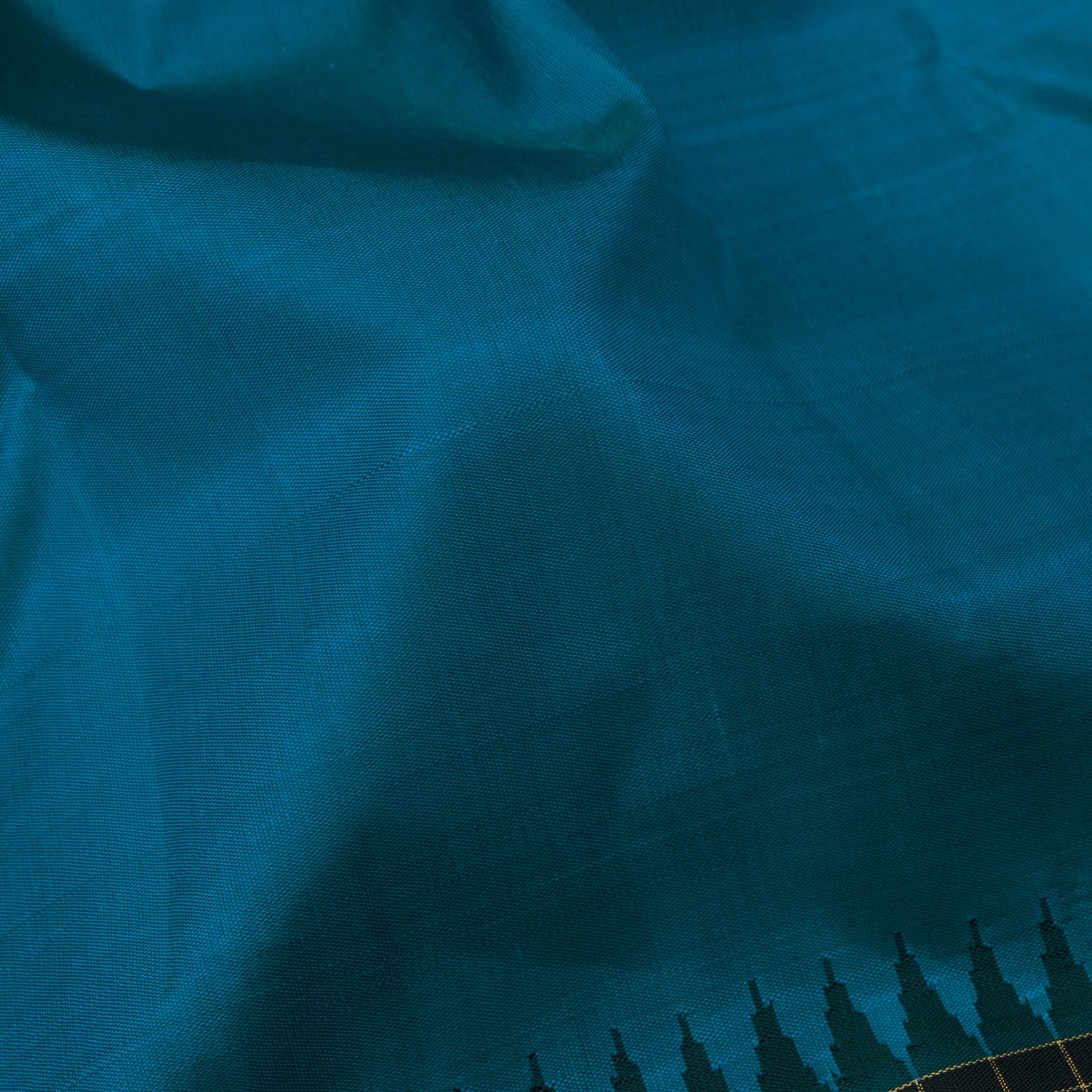 Kanakavalli Kanjivaram Silk Sari 24-615-HS001-10204 - Fabric View