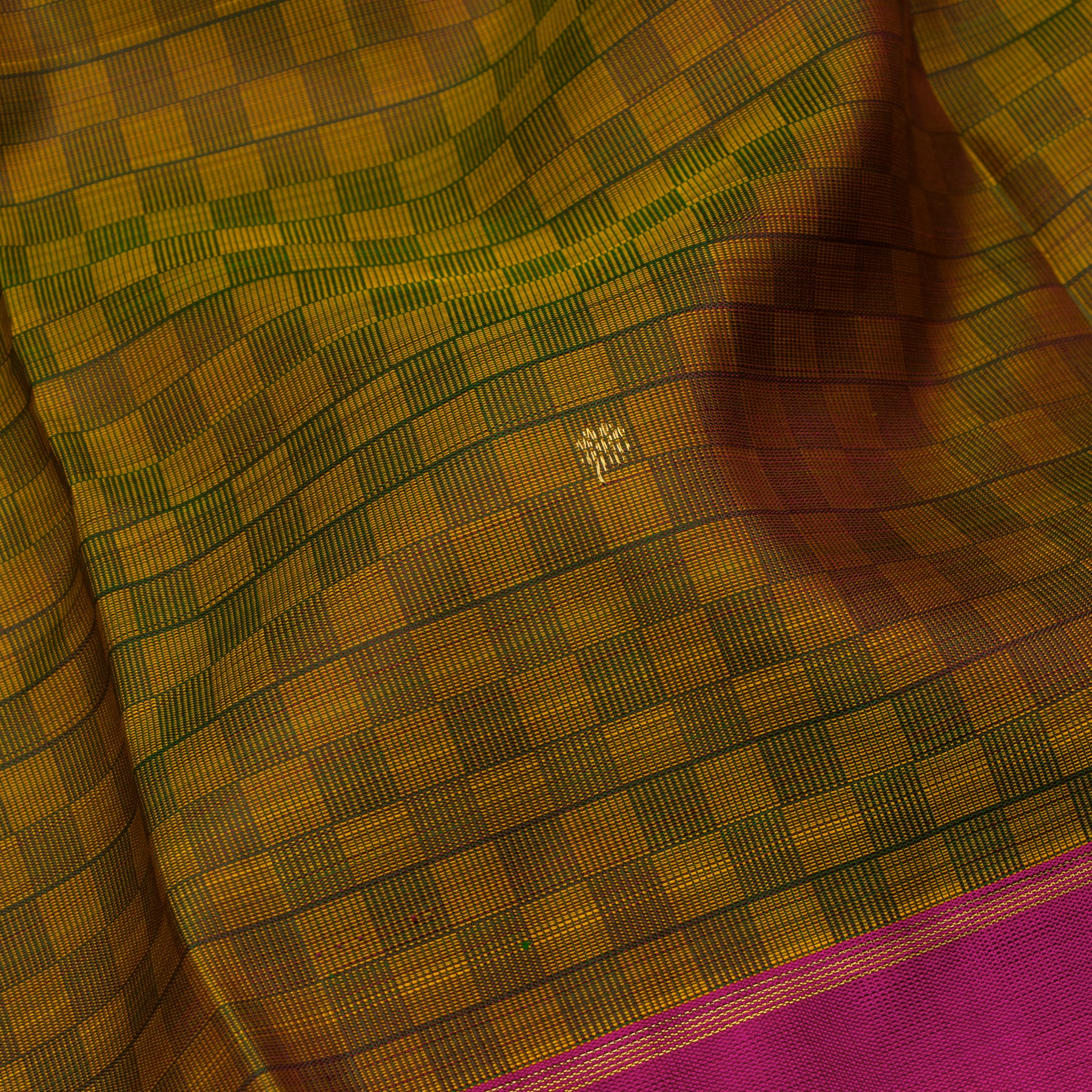 Kanakavalli Kanjivaram Silk Sari 24-615-HS001-11807 - Fabric View