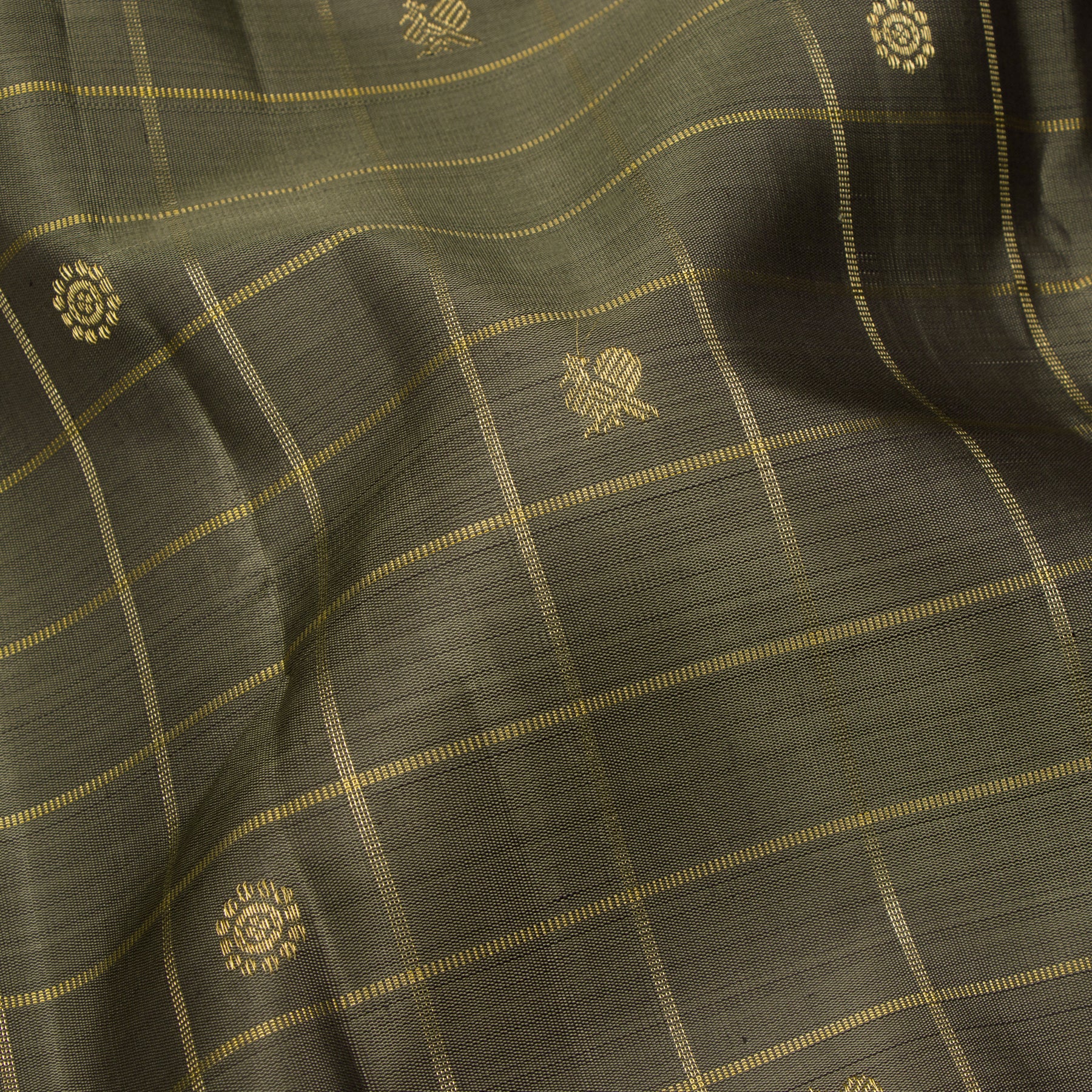 Kanakavalli Kanjivaram Silk Sari 24-615-HS001-11900 - Fabric View