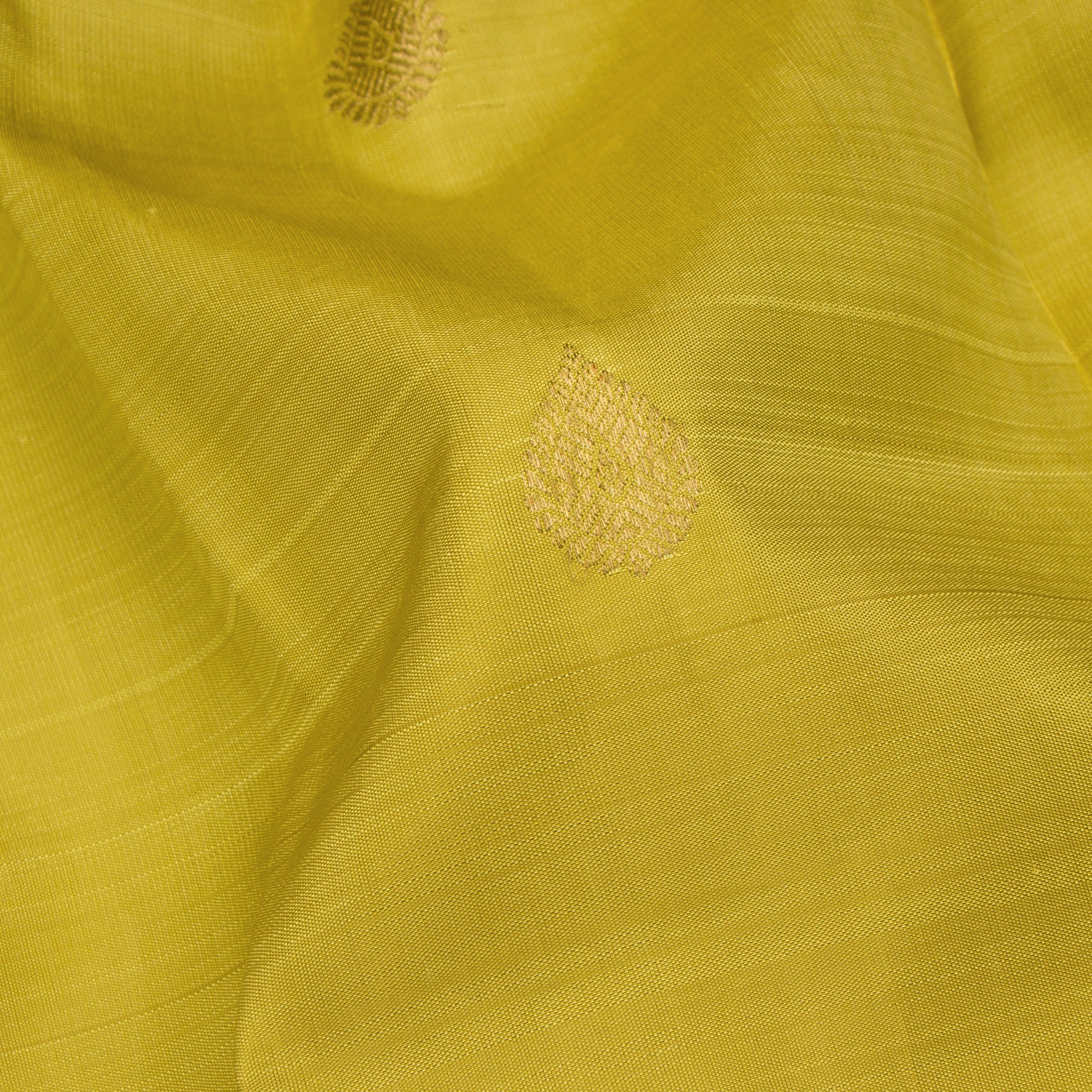 Kanakavalli Kanjivaram Silk Sari 24-615-HS001-12628 - Fabric View