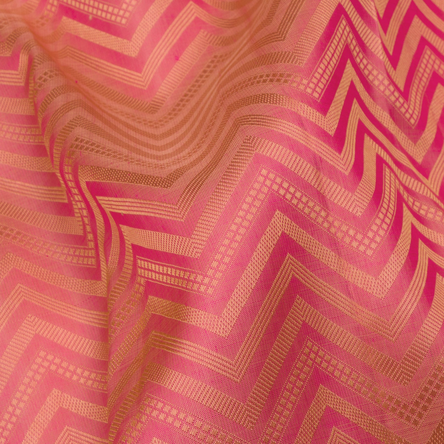 Kanakavalli Kanjivaram Silk Sari 24-615-HS001-13533 - Fabric View