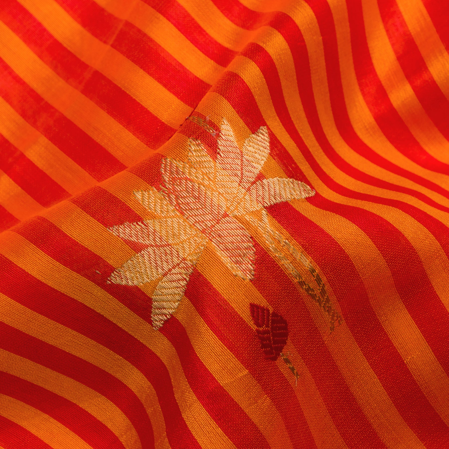 Chanderi Silk Sari 25-004-HS002-00046 - Fabric View