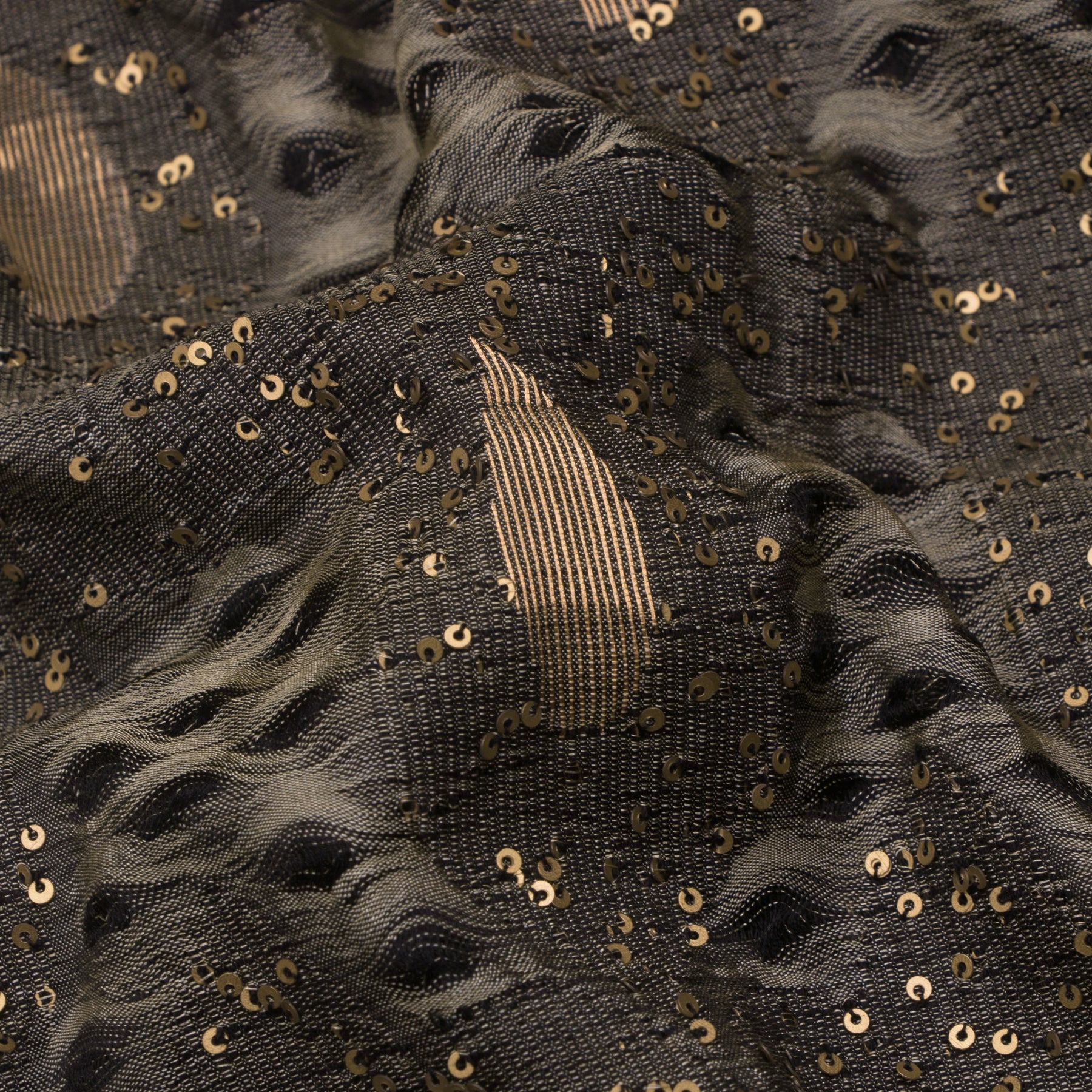 Bailou Silk Sari 25-005-HS002-00045 - Fabric View