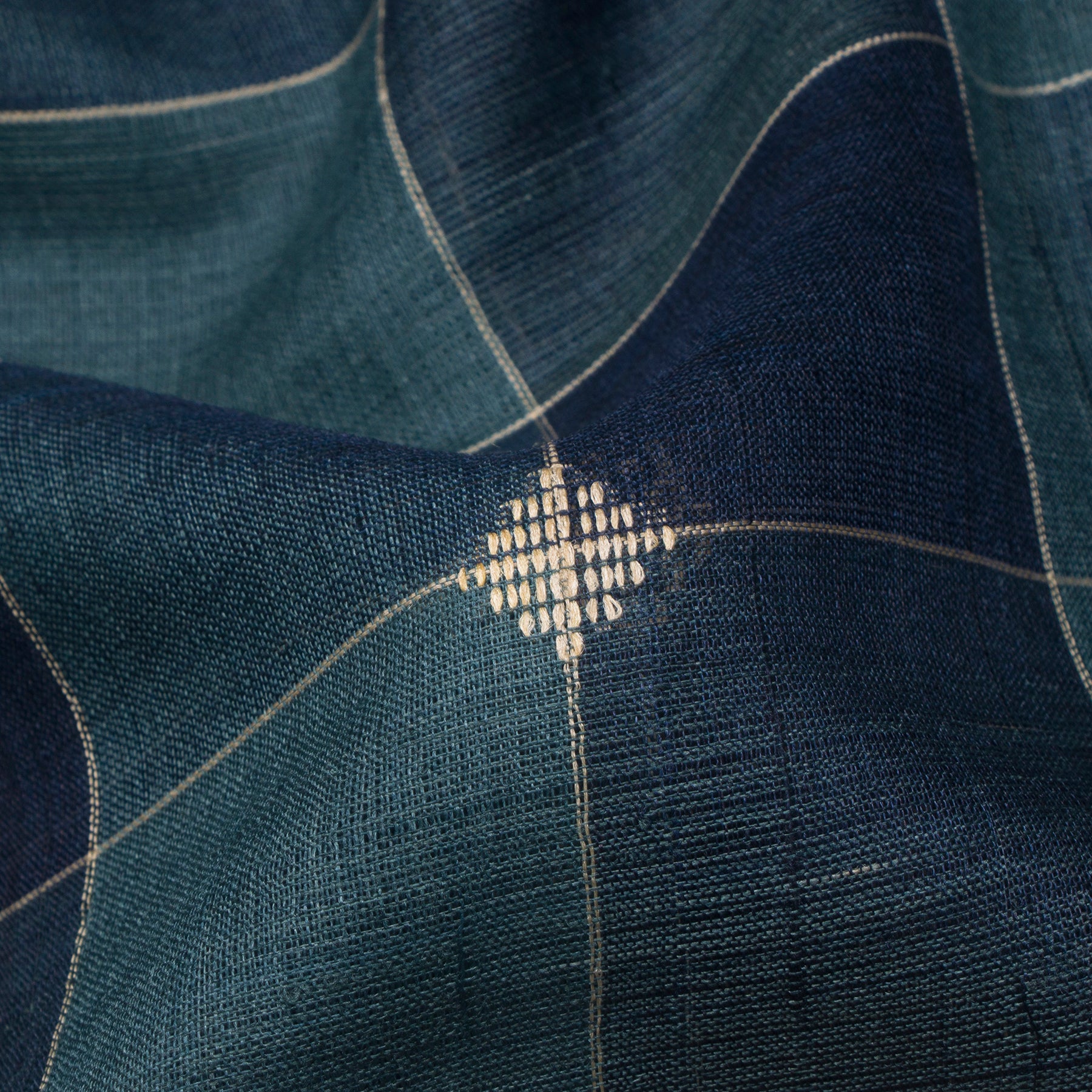 Pradeep Pillai Tussore Silk Sari 25-008-HS002-00188 - Fabric View