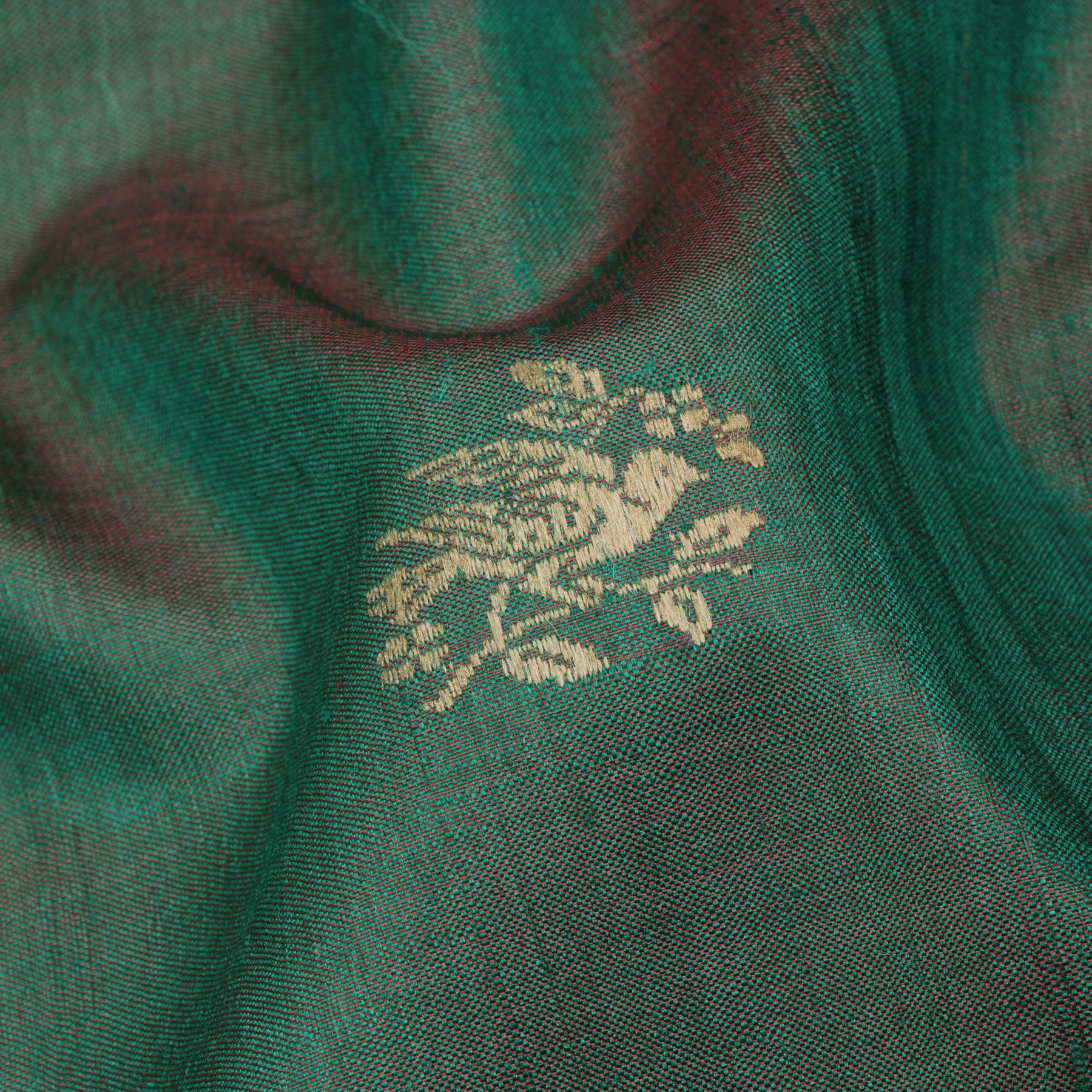 Vani Vrtti Tussore Silk Sari 25-015-HS002-00201 - Fabric View