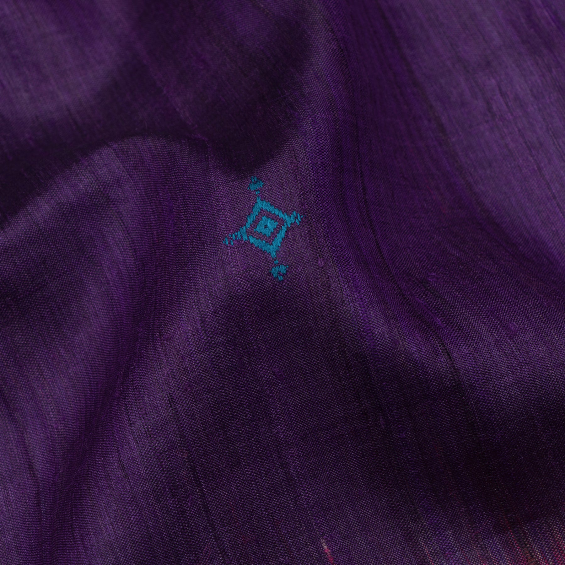 Vani Vrtti Tussore Silk Sari 25-015-HS002-00227 - Fabric View