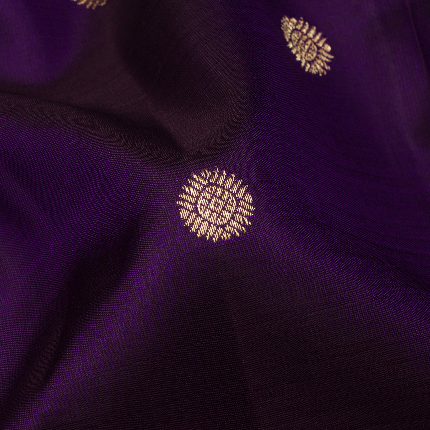 Kanakavalli Kanjivaram Silk Sari 25-040-HS001-03152 - Fabric View