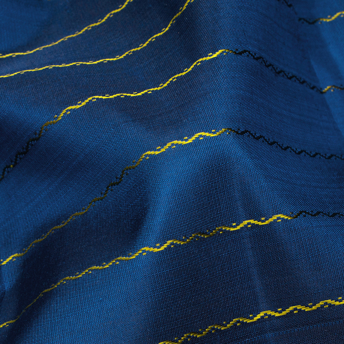 Kanakavalli Kanjivaram Silk Sari 25-040-HS001-04515