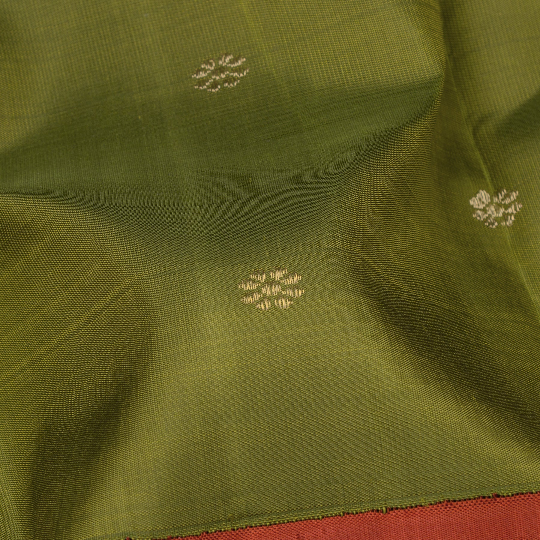 Kanakavalli Kanjivaram Silk Sari 25-040-HS001-08008 - Fabric View