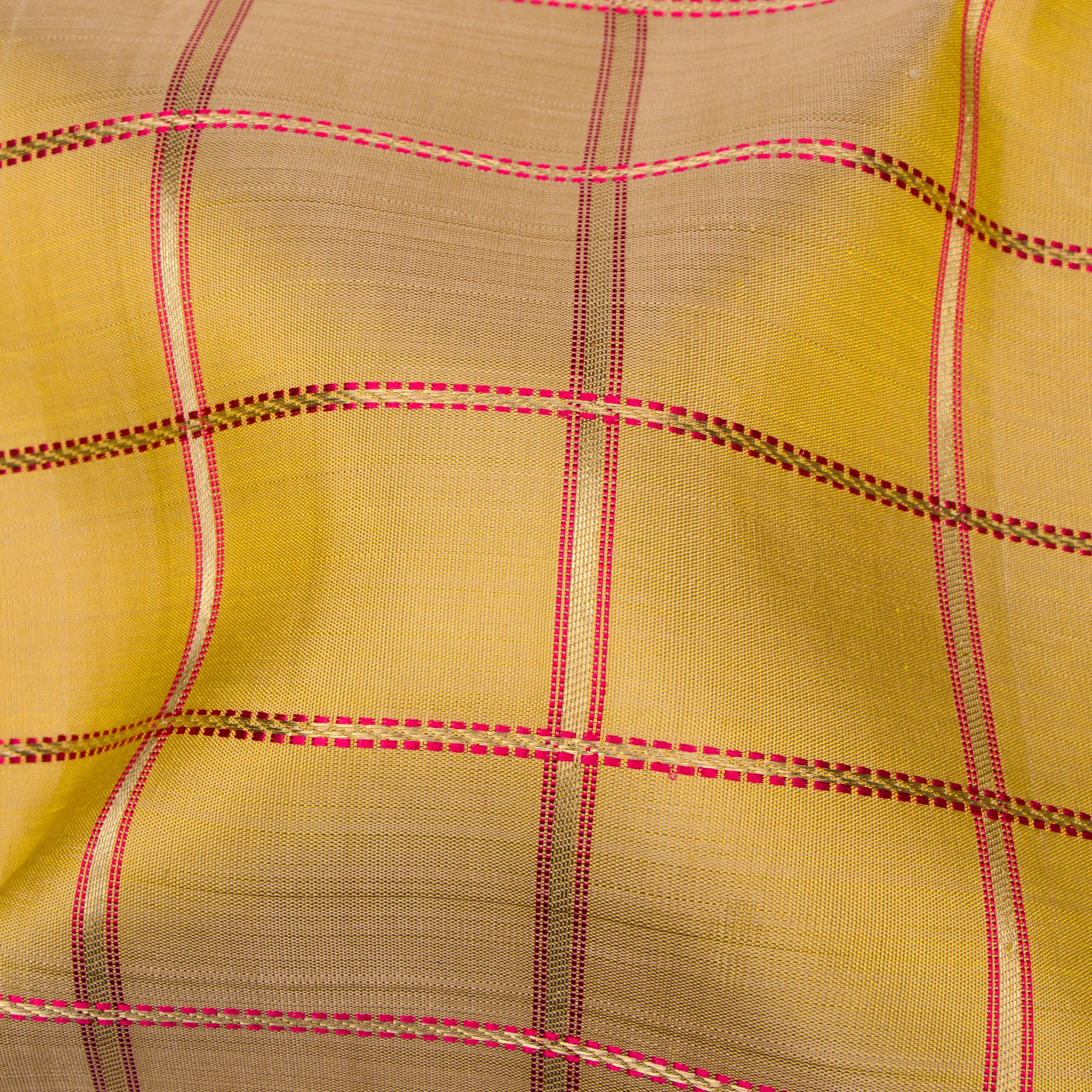 Kanakavalli Kanjivaram Silk Sari 25-040-HS001-09124 - Fabric View