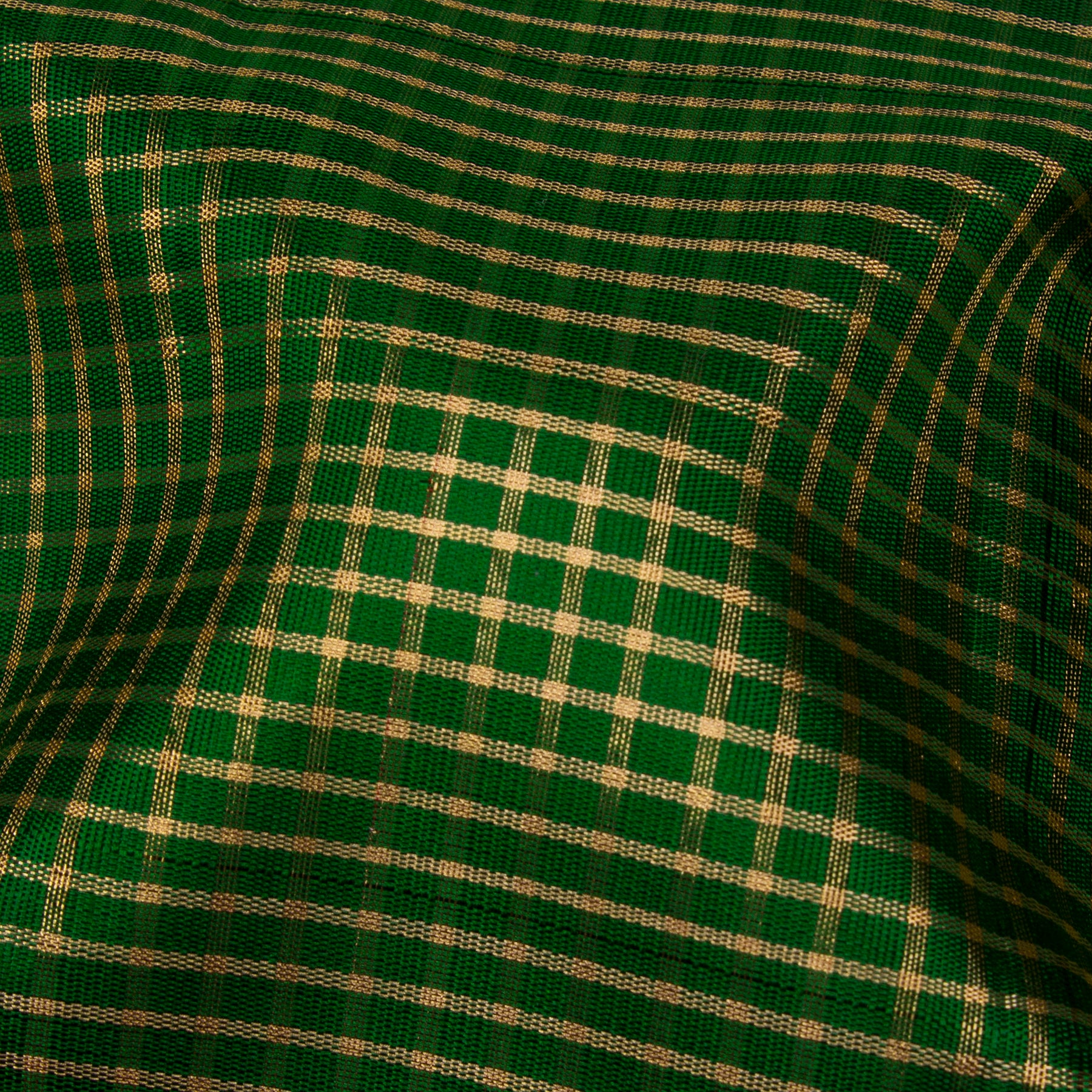 Kanakavalli Kanjivaram Silk Sari 25-040-HS001-10812 - Fabric View