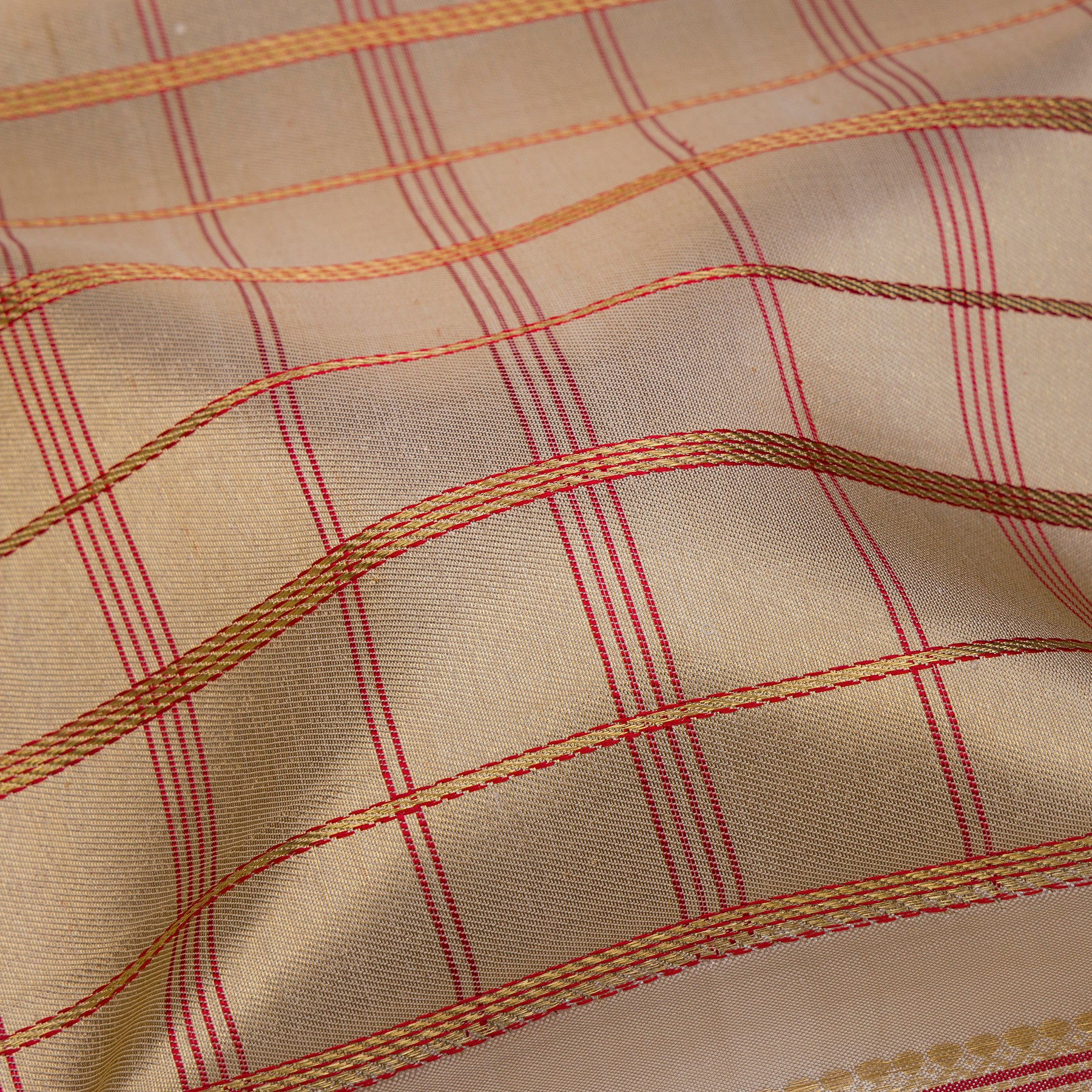 Kanakavalli Kanjivaram Silk Sari 25-040-HS001-10818 - Fabric View